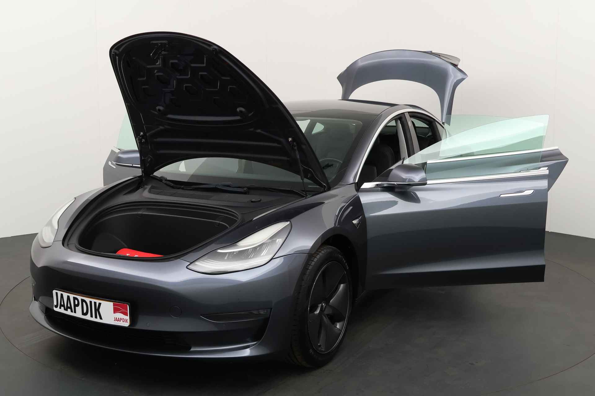 Tesla Model 3 BWJ 2019  351PK Long Range 75 kWh | AWD | LEER | CLIMA | NAVI | STOELVERW | CAMERA A | CRUISE | LICHTMETAAL | - 20/28