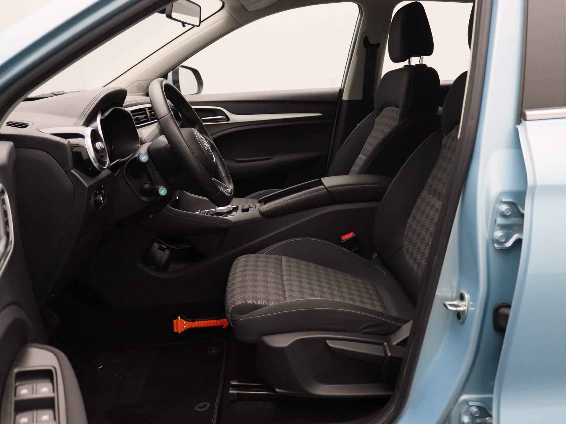 MG ZS EV Comfort 45 kWh | Navi | Apple CarPlay | Adaptive Cruise Control | Parkeersensoren | Lichtmetalen Velgen | - 12/26