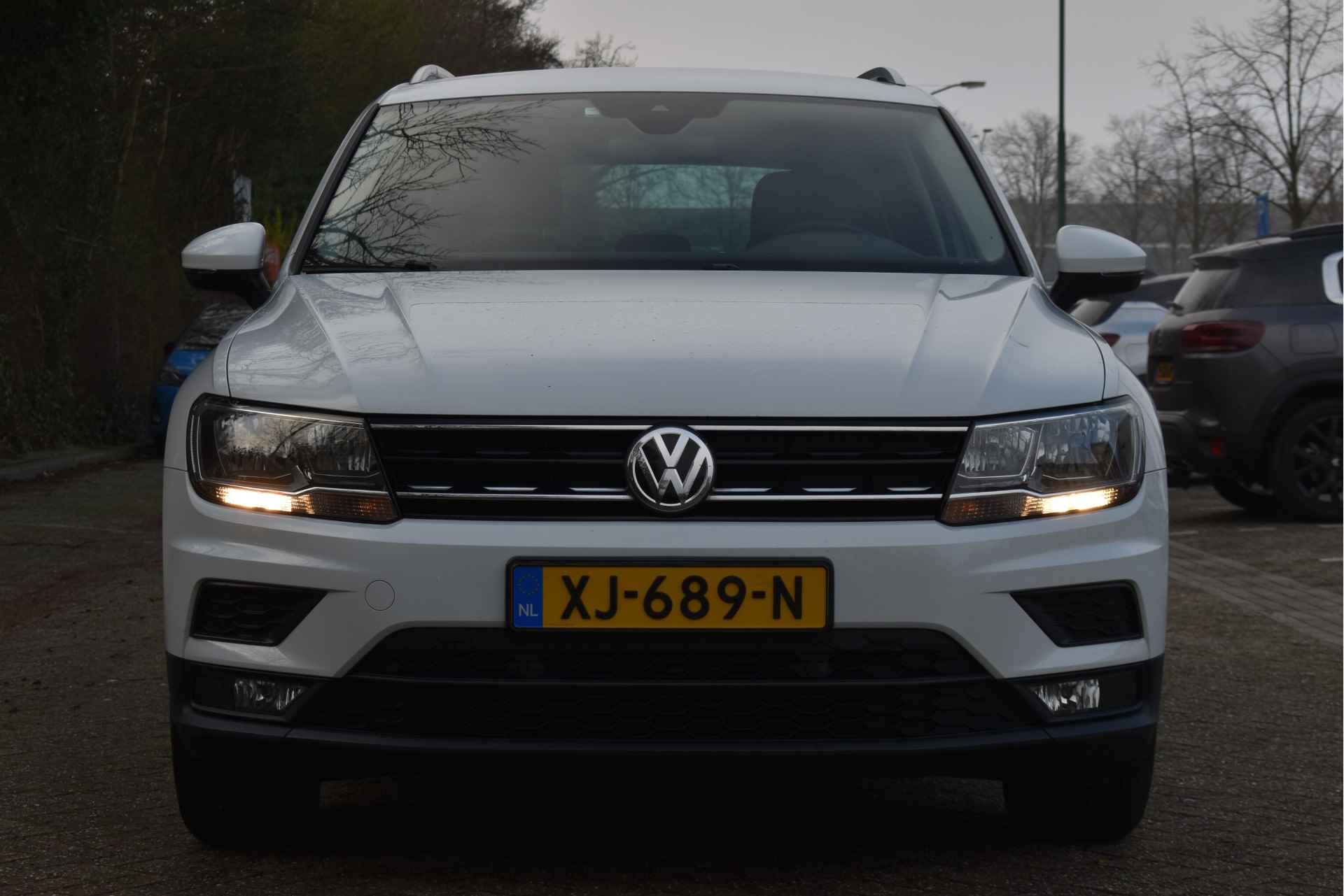 Volkswagen Tiguan 1.5 TSI ACT 150 pk Comfortline Business | NL-Auto | Afn.trekhaak | Carplay | DAB | Adapt.Cruise Contr | LM-Velgen | NAP - 5/57