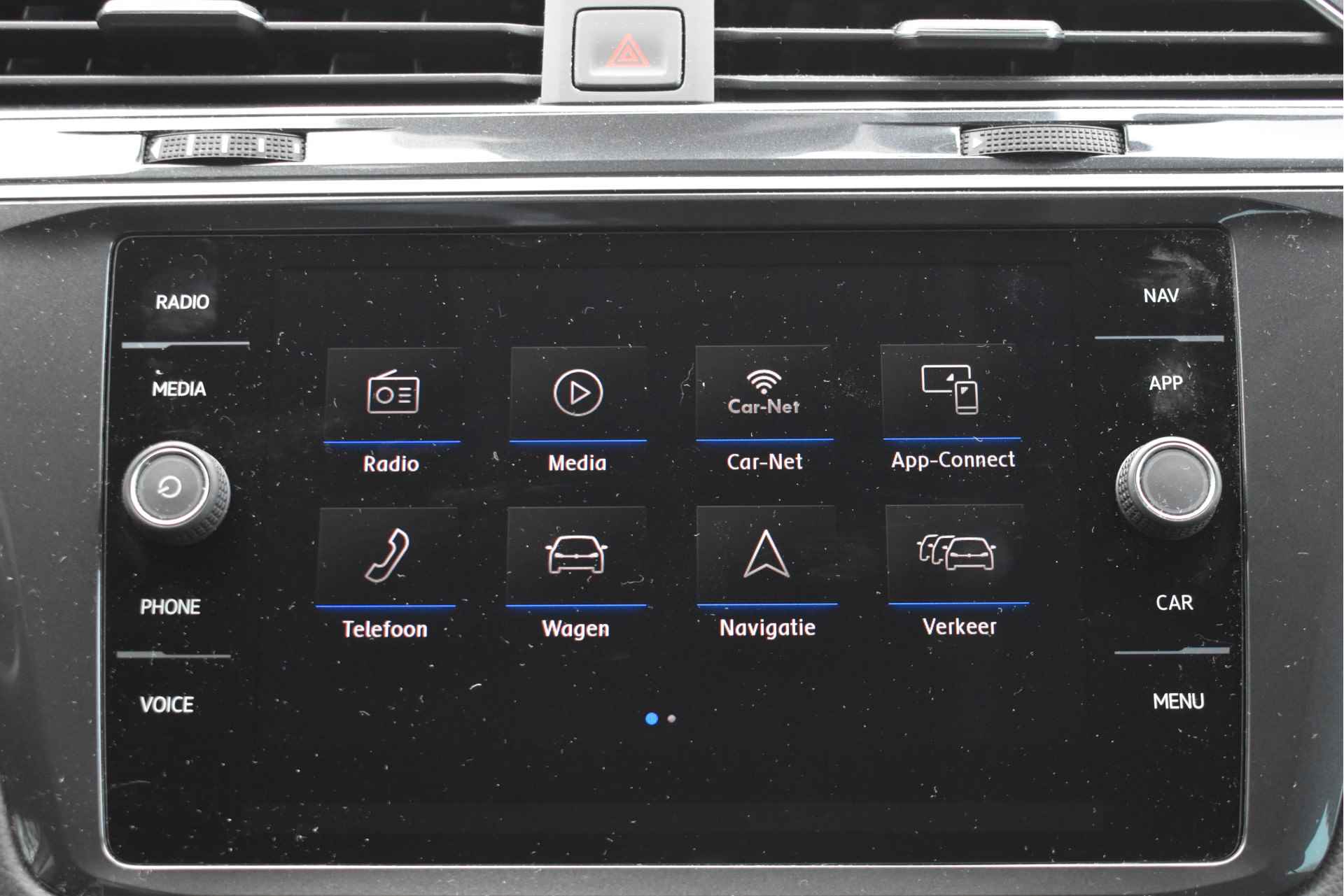 Volkswagen Tiguan 1.5 TSI ACT 150 pk Comfortline Business | NL-Auto | Afn.trekhaak | Carplay | DAB | Adapt.Cruise Contr | LM-Velgen | NAP - 16/57