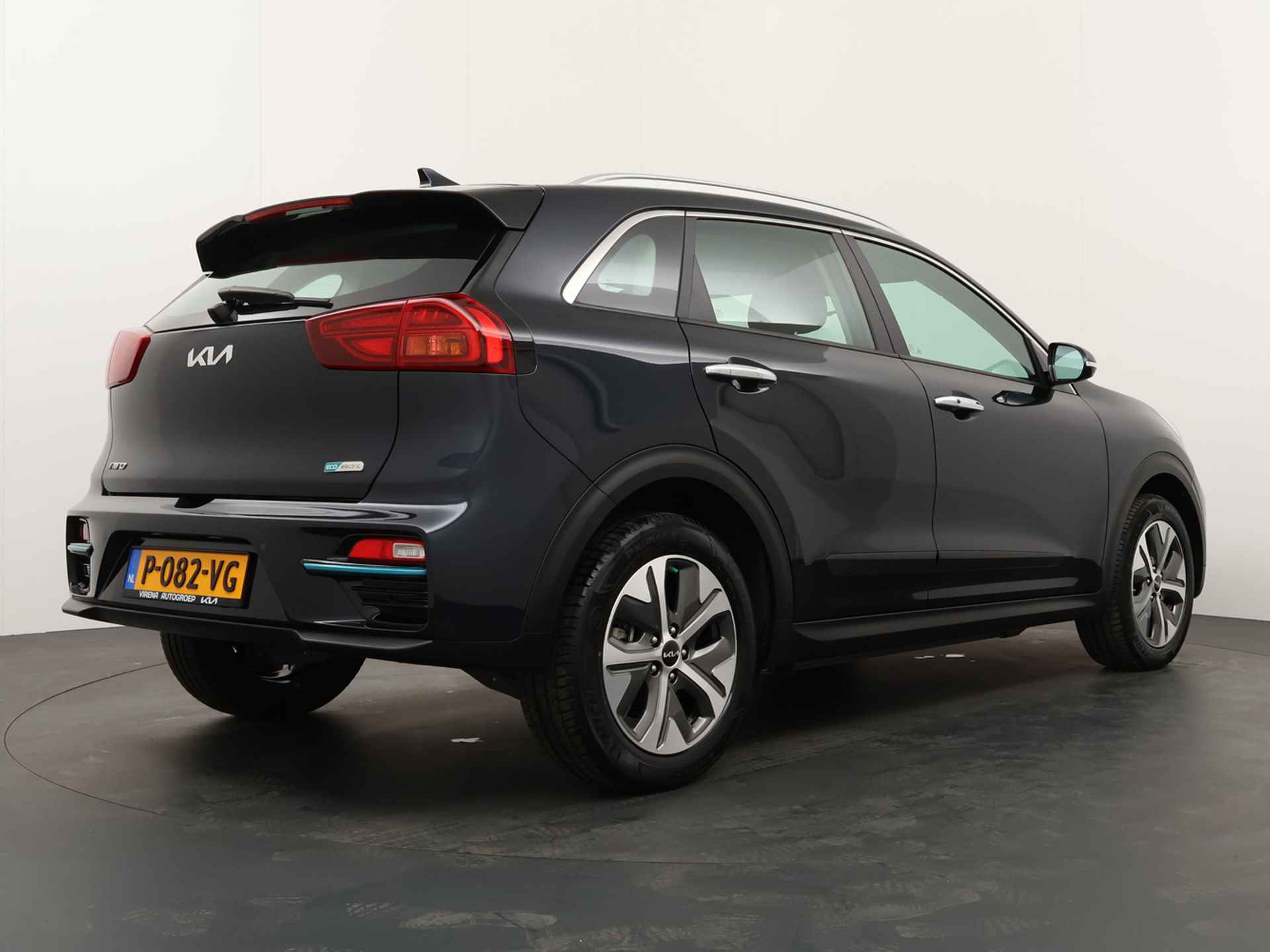 Kia e-Niro DynamicLine 64 kWh *€2000 Subsidie beschikbaar* - Navigatie - Camera - Airco - Cruise Control Adaptief - Stoel-/Stuurverwarming - Fabrieksgarantie t/m 06-2029 - 8/52