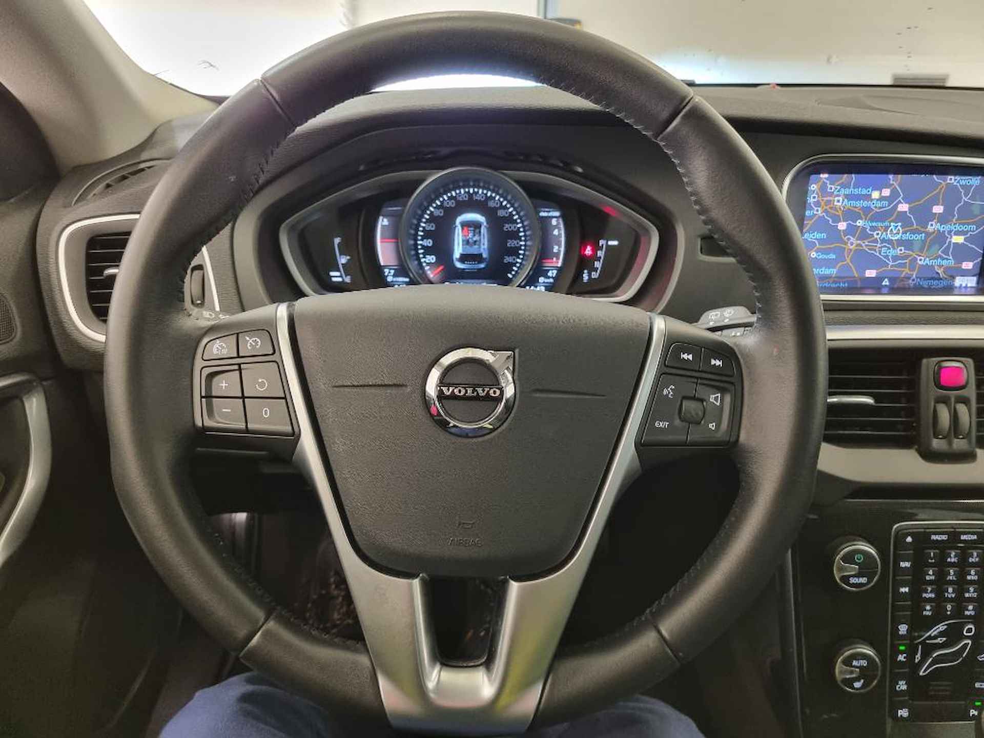 Volvo V40 Cross Country T3 Polar+ Luxury #AmazonBlue!! #Panorama #Keyless #Harman/Kardon #Uniek!! - 20/22