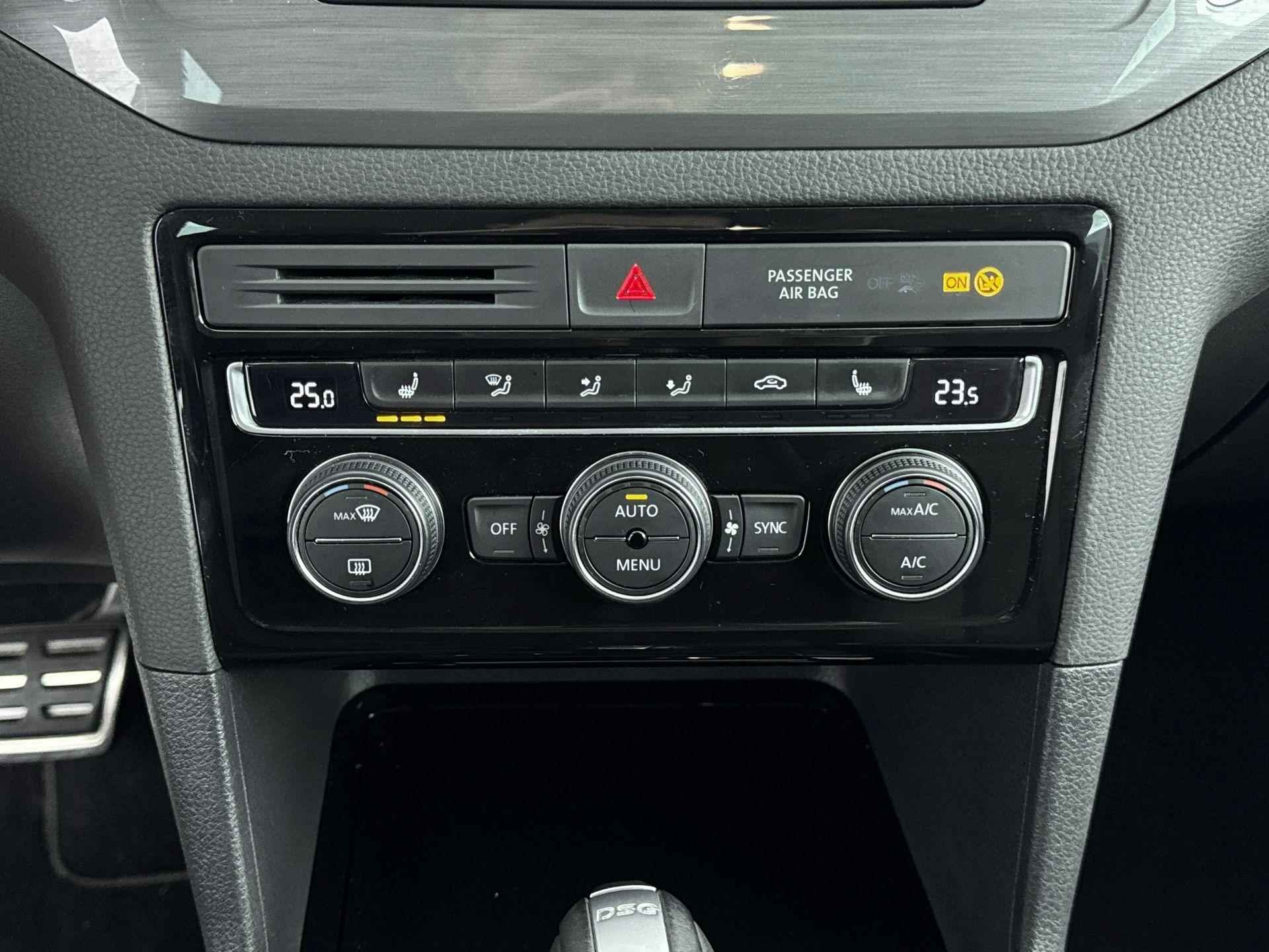 Volkswagen Golf Sportsvan 1.2 TSI Connected Series Aut. | Stoelverwarming | Adaptive cruise | Trekhaak | Parkeersensoren v+a | Navigatie | - 16/32