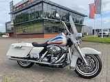 Harley-Davidson FLHRC ROADKING FLHR ROAD KING