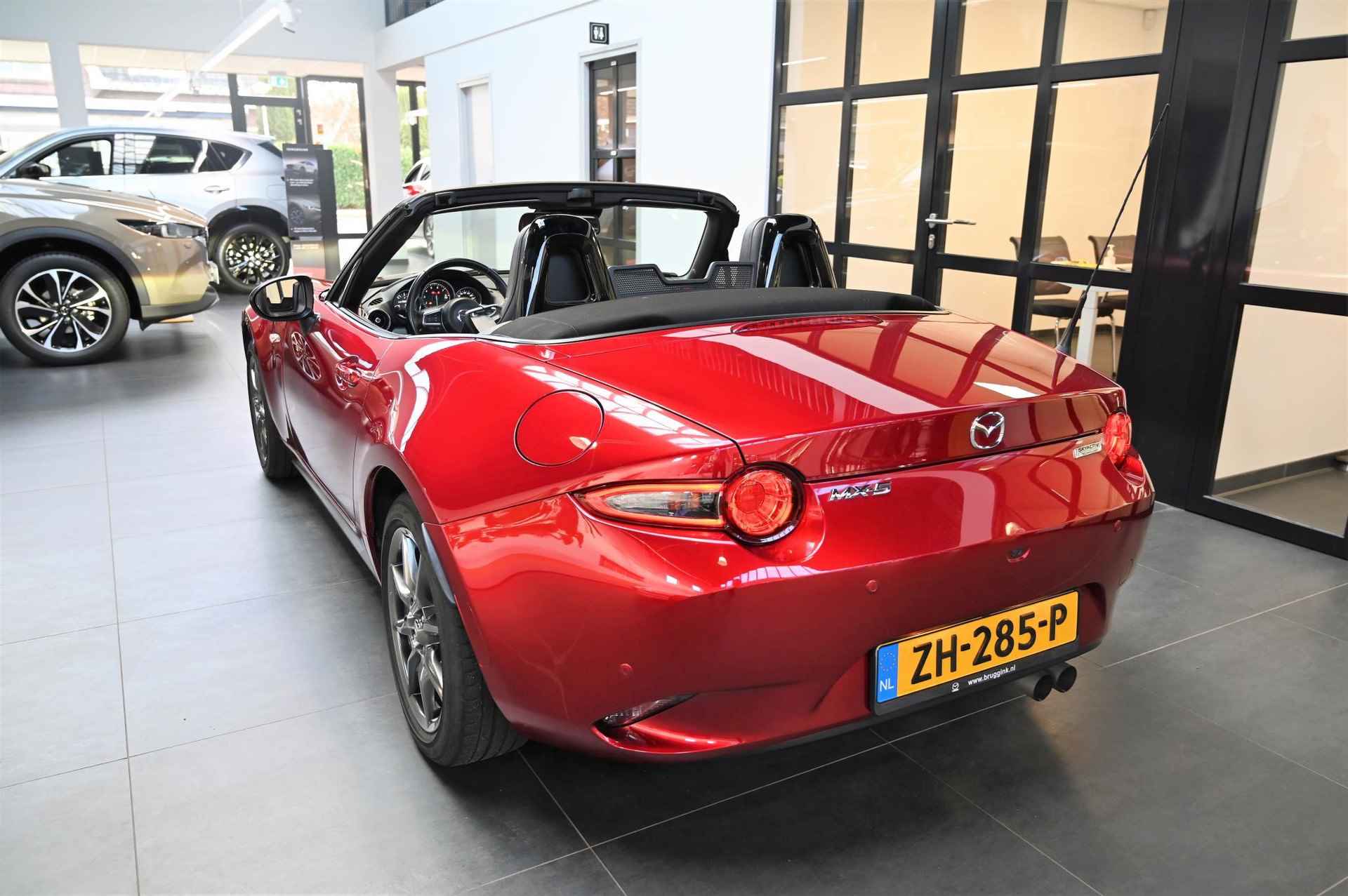 Mazda MX-5 Roadster SkyActiv-G 132 6MT GT-M met Recaro *Dealer onderhouden* *NET BINNEN* - 3/28