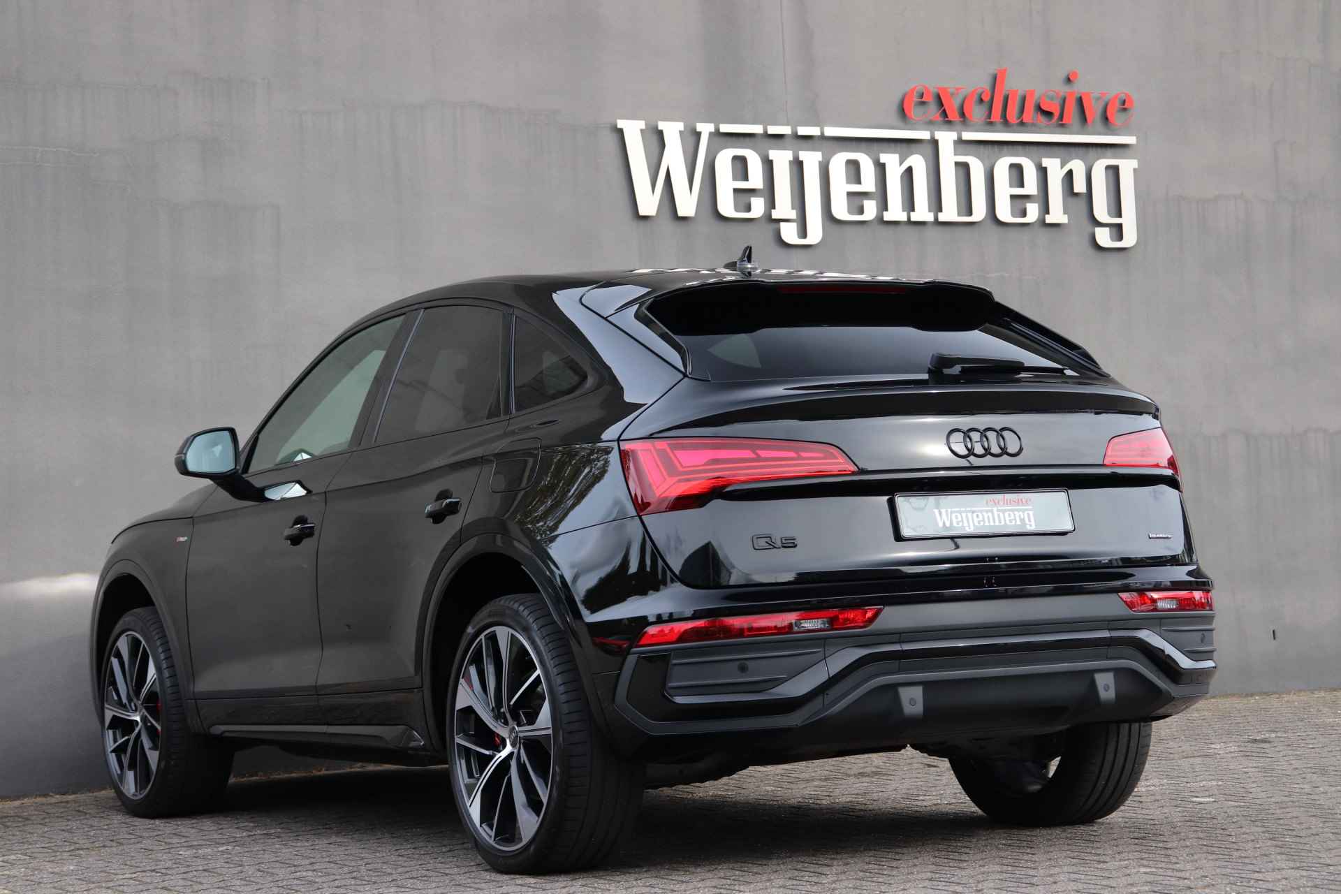 Audi Q5 Sportback 55 TFSI e (2x) S-line B&O Matrix ACC - 32/33