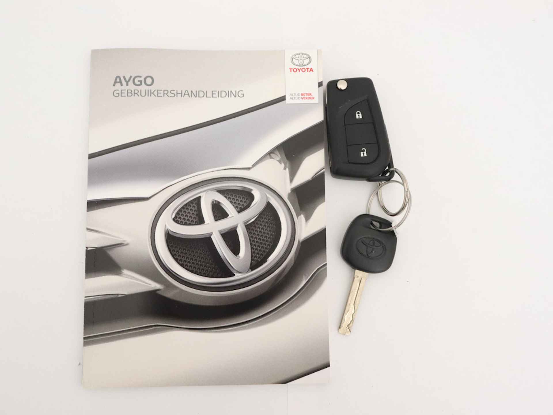 Toyota Aygo 1.0 VVT-i x-play Automaat | Camera | Airco | 07-01-2025 purmerend - 14/38