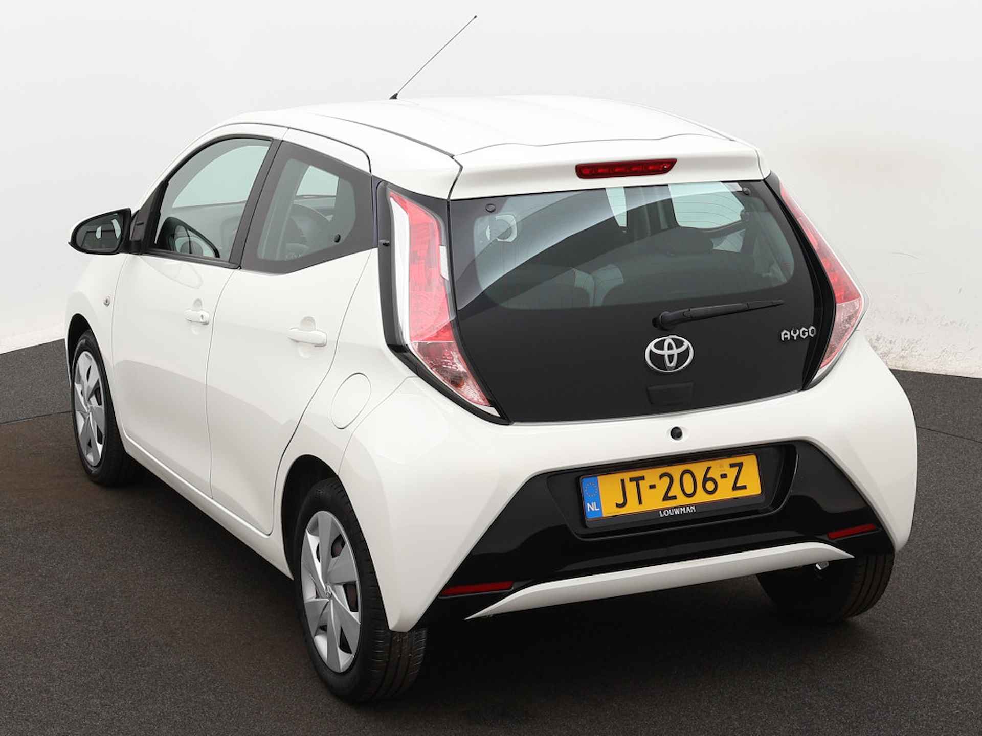 Toyota Aygo 1.0 VVT-i x-play Automaat | Camera | Airco | 07-01-2025 purmerend - 17/38