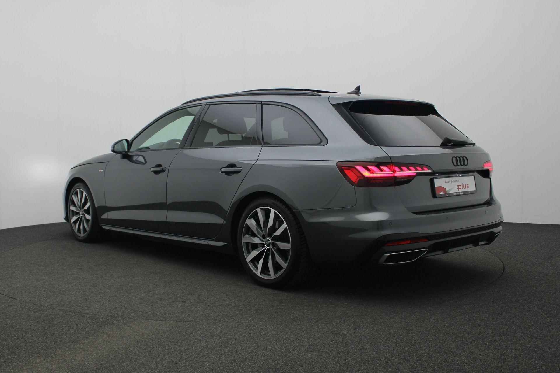 Audi A4 Avant 35 TFSI 150 pk S-tronic S edition Competition / S-Line | Navigatie | Stoelverwarming | Sportonderstel | Apple Carplay / Android Auto | Afgevlakt sportstuur - 36/43