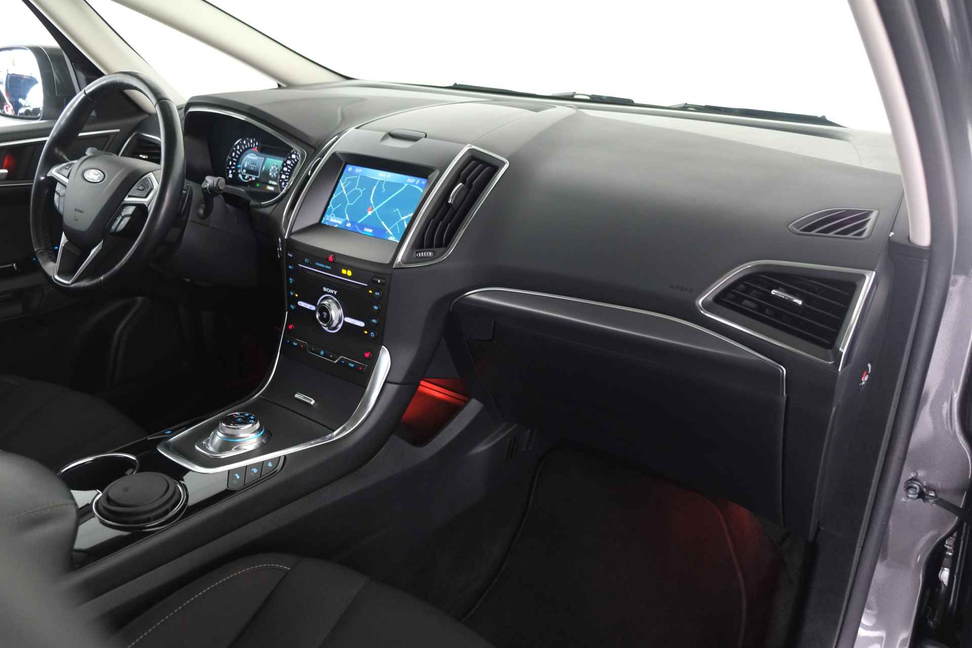Ford S-Max 2.0 TDCi Titanium 7p. / LED / Aut / ACC / Cam / CarPlay - 4/33