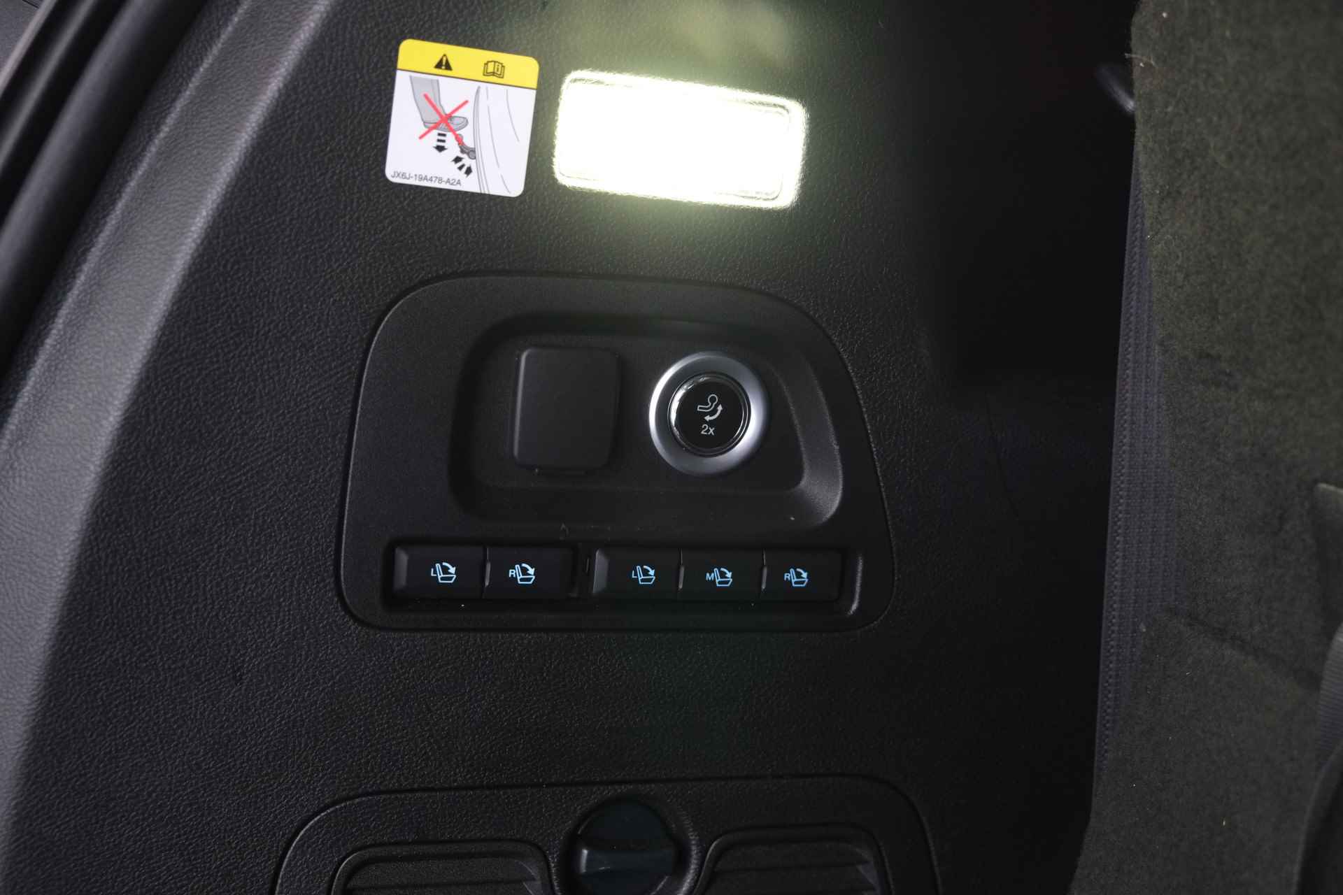 Ford S-Max 2.0 TDCi Titanium 7p. / LED / Aut / ACC / Cam / CarPlay - 14/33