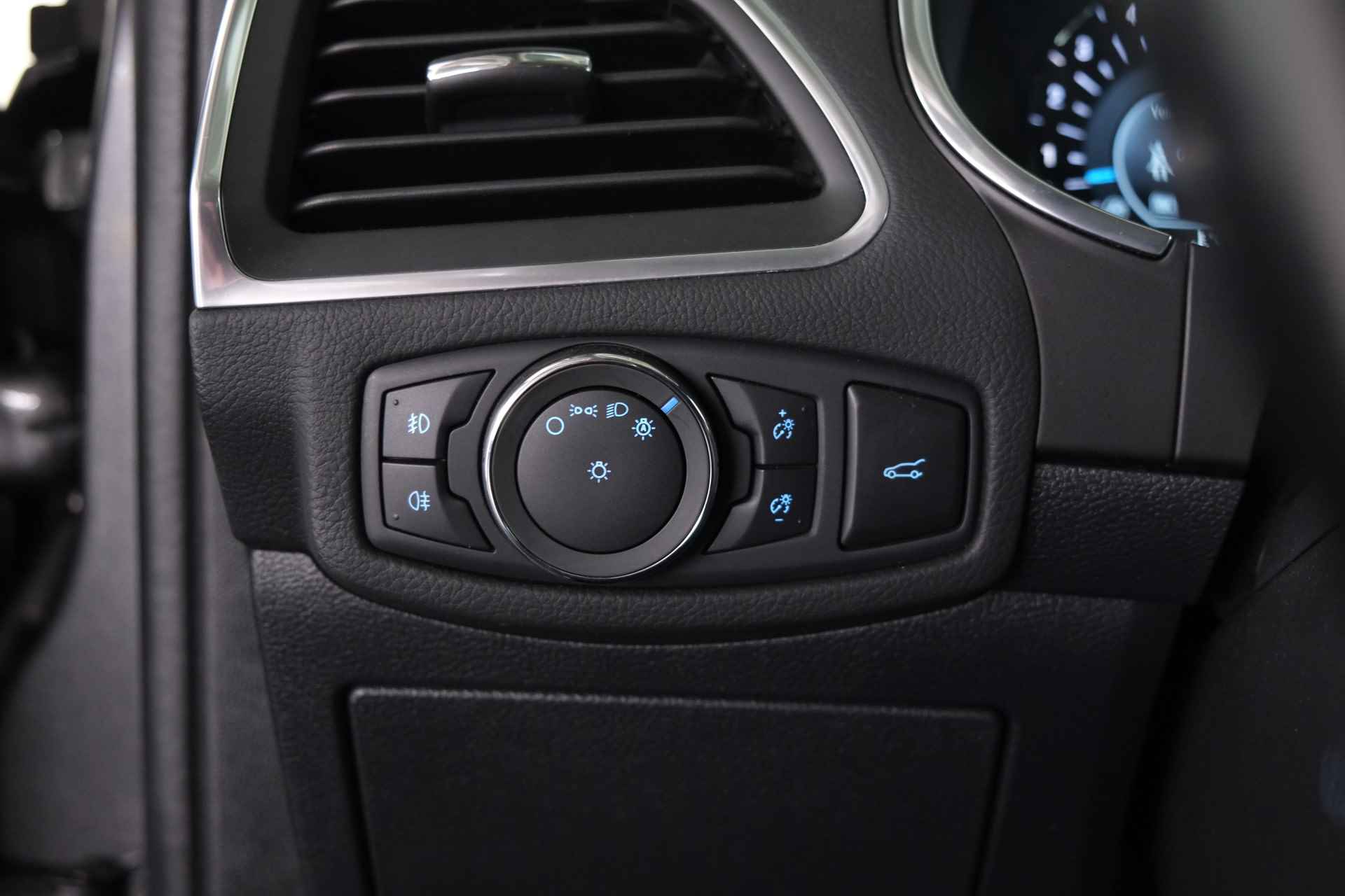 Ford S-Max 2.0 TDCi Titanium 7p. / LED / Aut / ACC / Cam / CarPlay - 20/33