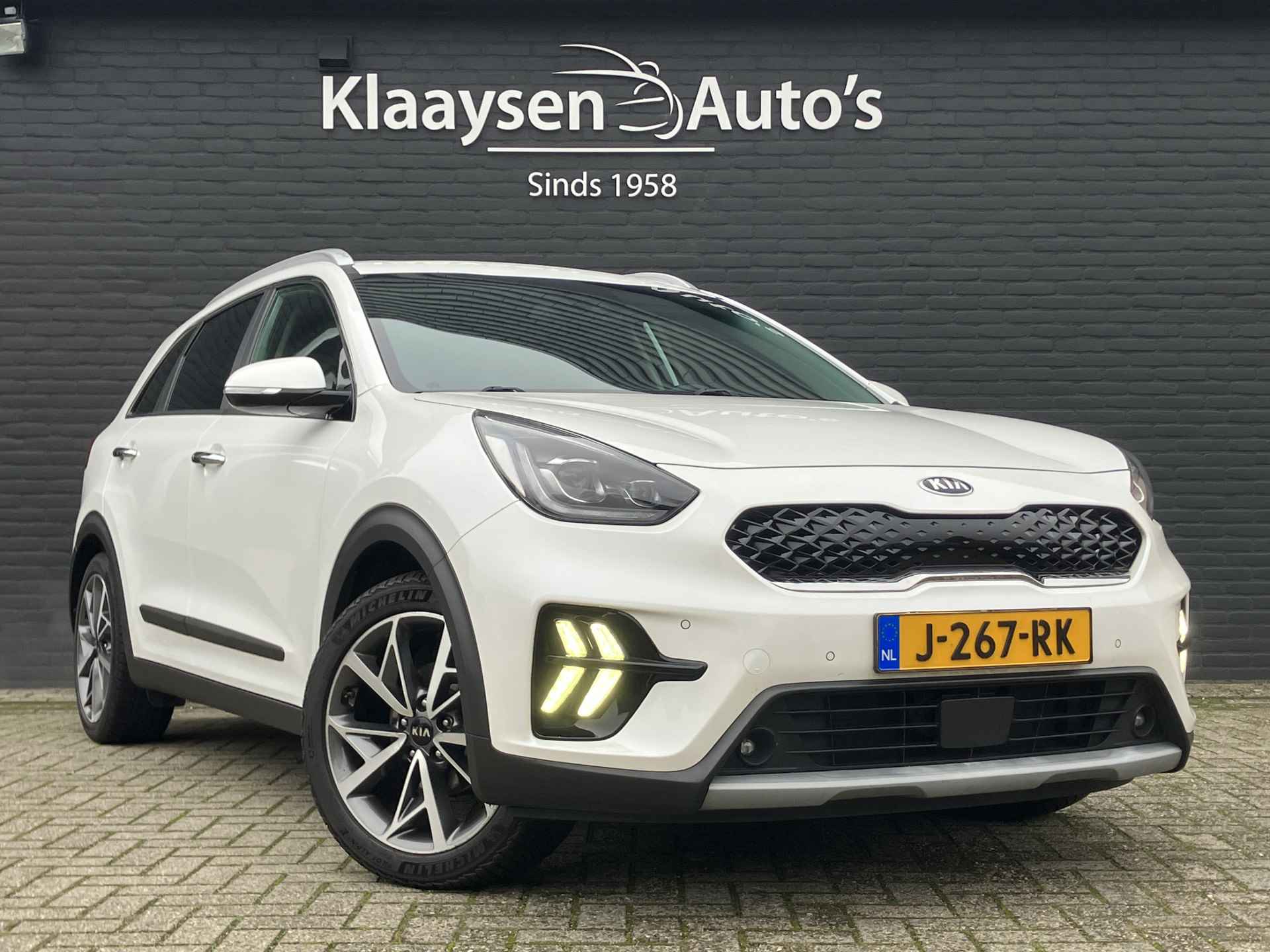 Kia Niro 1.6 GDi Hybrid ExecutiveLine AUT. | 1e eigenaar | camera | navigatie | schuifdak | leder interieur | apple carplay | NL auto - 4/41