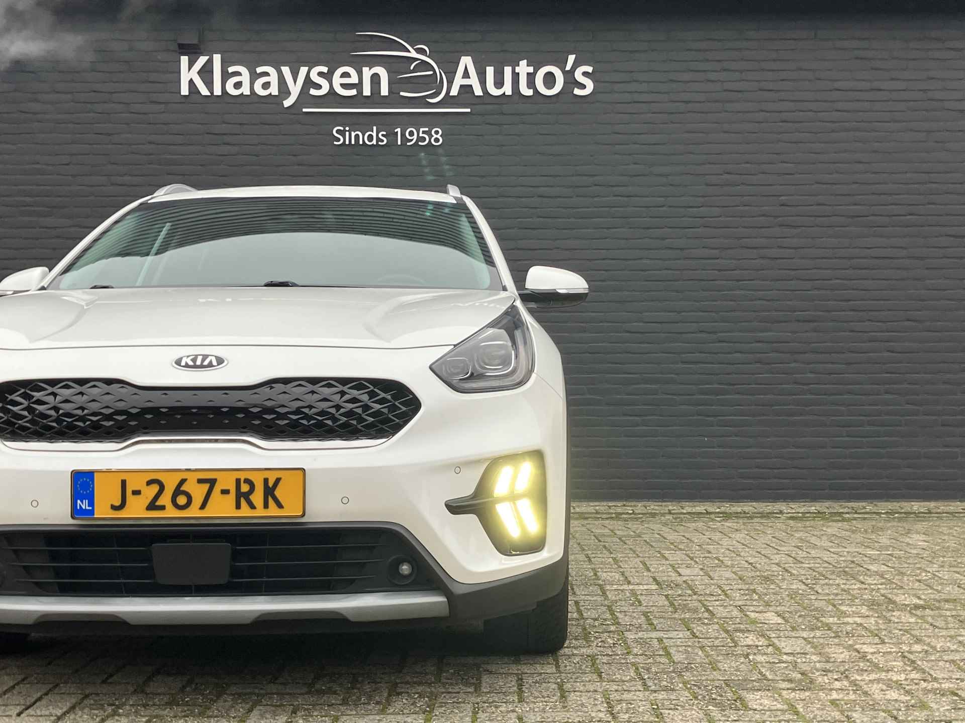 Kia Niro 1.6 GDi Hybrid ExecutiveLine AUT. | 1e eigenaar | camera | navigatie | schuifdak | leder interieur | apple carplay | NL auto - 10/41