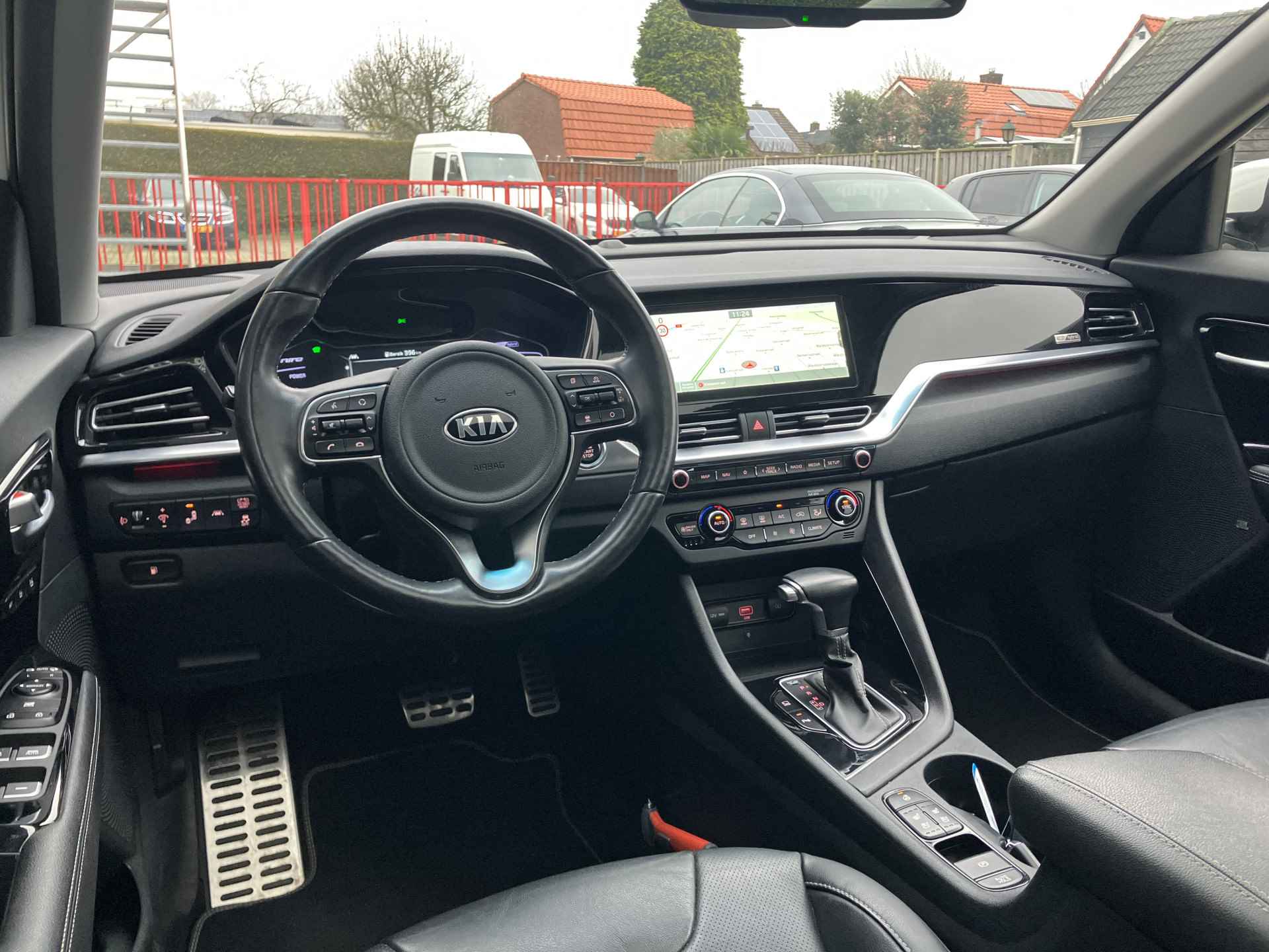 Kia Niro 1.6 GDi Hybrid ExecutiveLine AUT. | 1e eigenaar | camera | navigatie | schuifdak | leder interieur | apple carplay | NL auto - 16/41