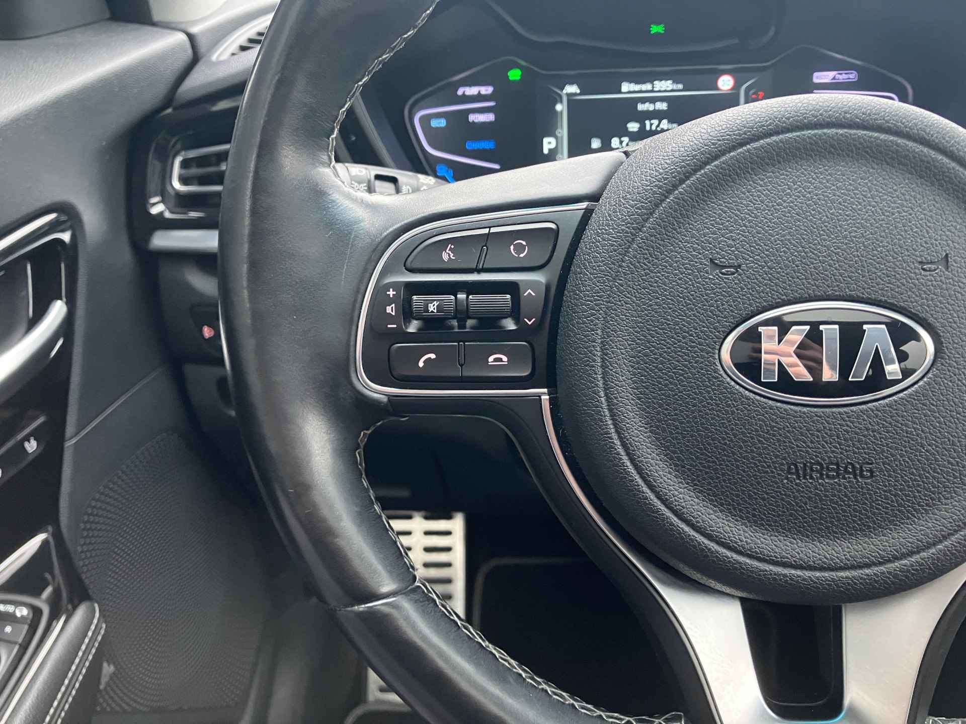 Kia Niro 1.6 GDi Hybrid ExecutiveLine AUT. | 1e eigenaar | camera | navigatie | schuifdak | leder interieur | apple carplay | NL auto - 27/41