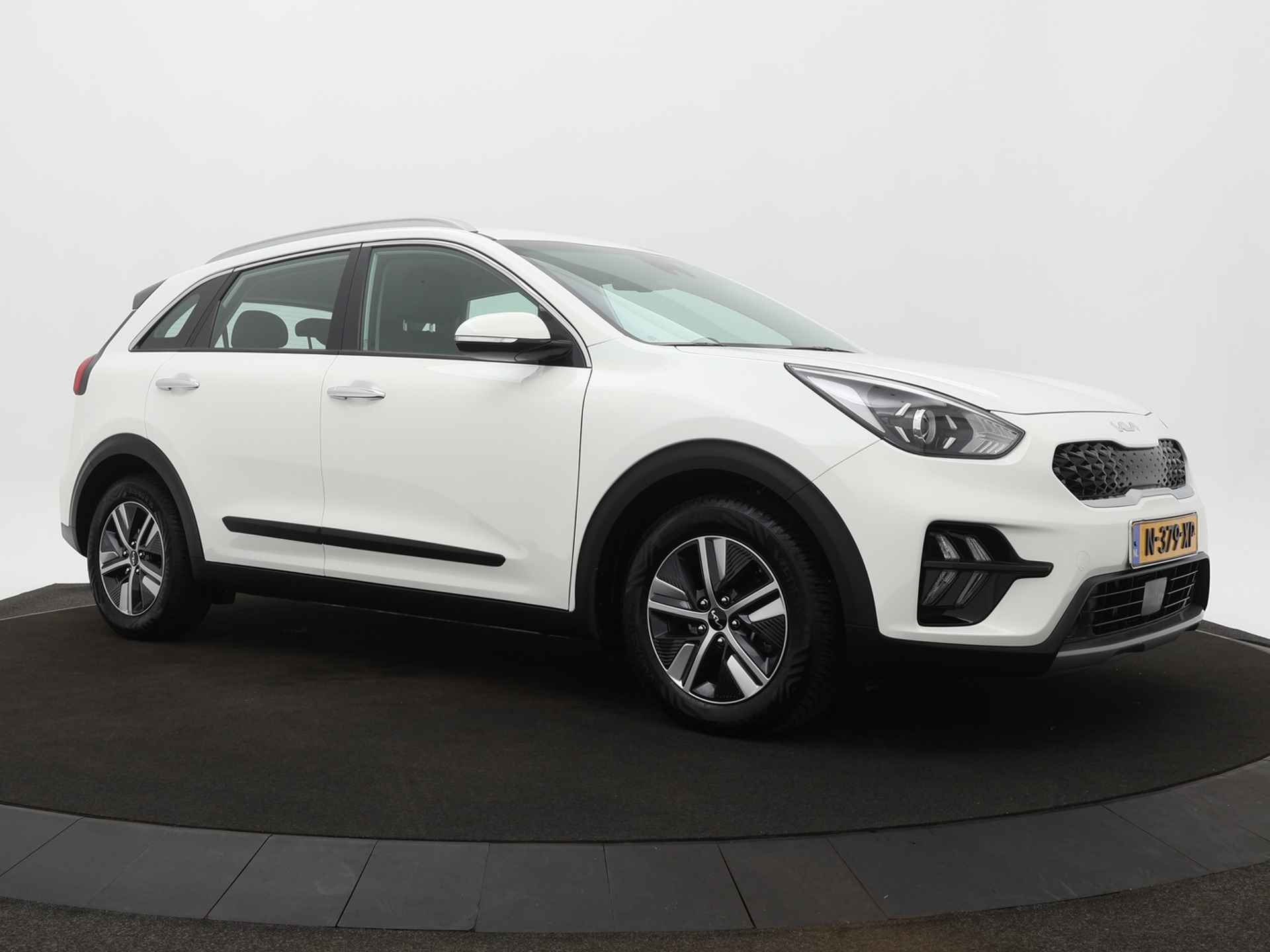 Kia Niro 1.6 GDi Hybrid DynamicLine - Navigatie - Camera - Climate Control - Adaptieve Cruise Control - Fabrieksgarantie tot 02-2029 - 10/50