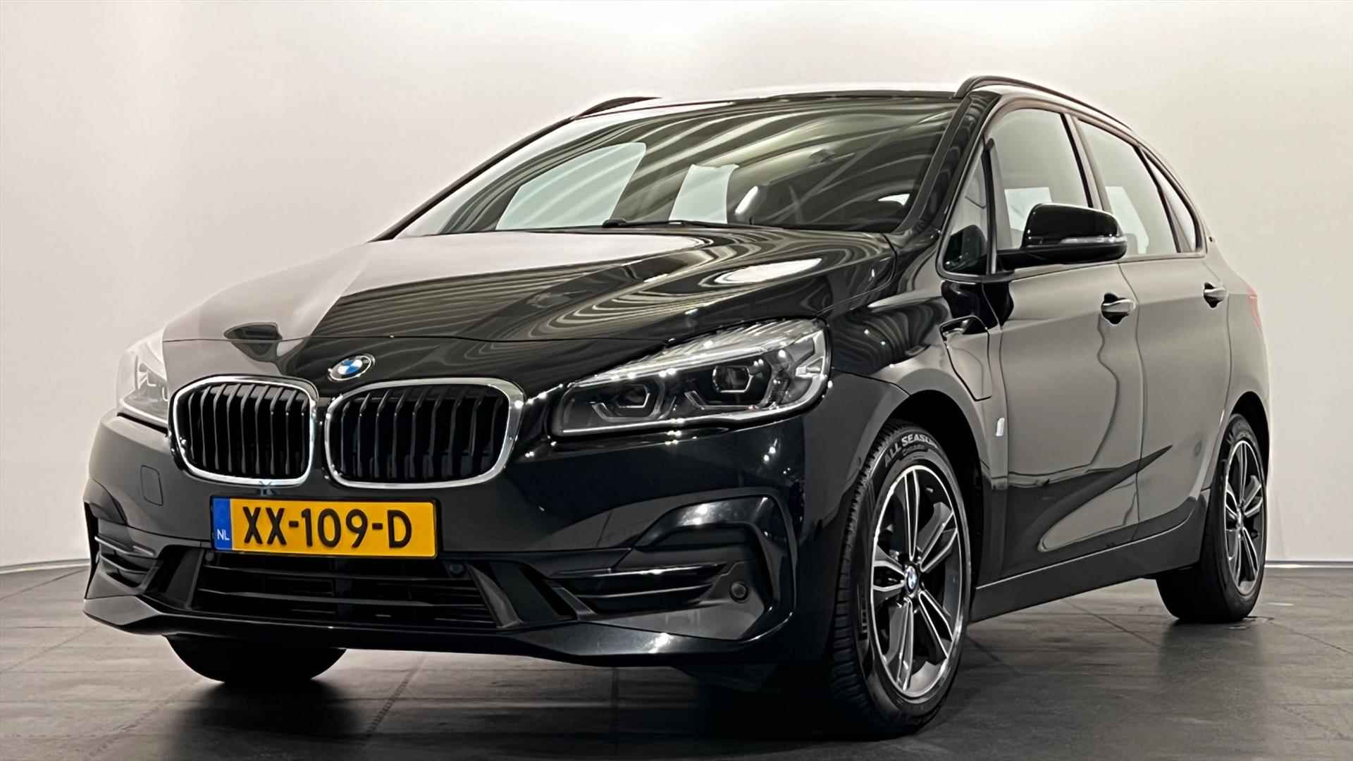 BMW 2-Serie Active Tourer (f45) 225xe 224pk Plug in Hybride/iPerformance Automaat/lederen bekleding/camera/navigatie - 2/43