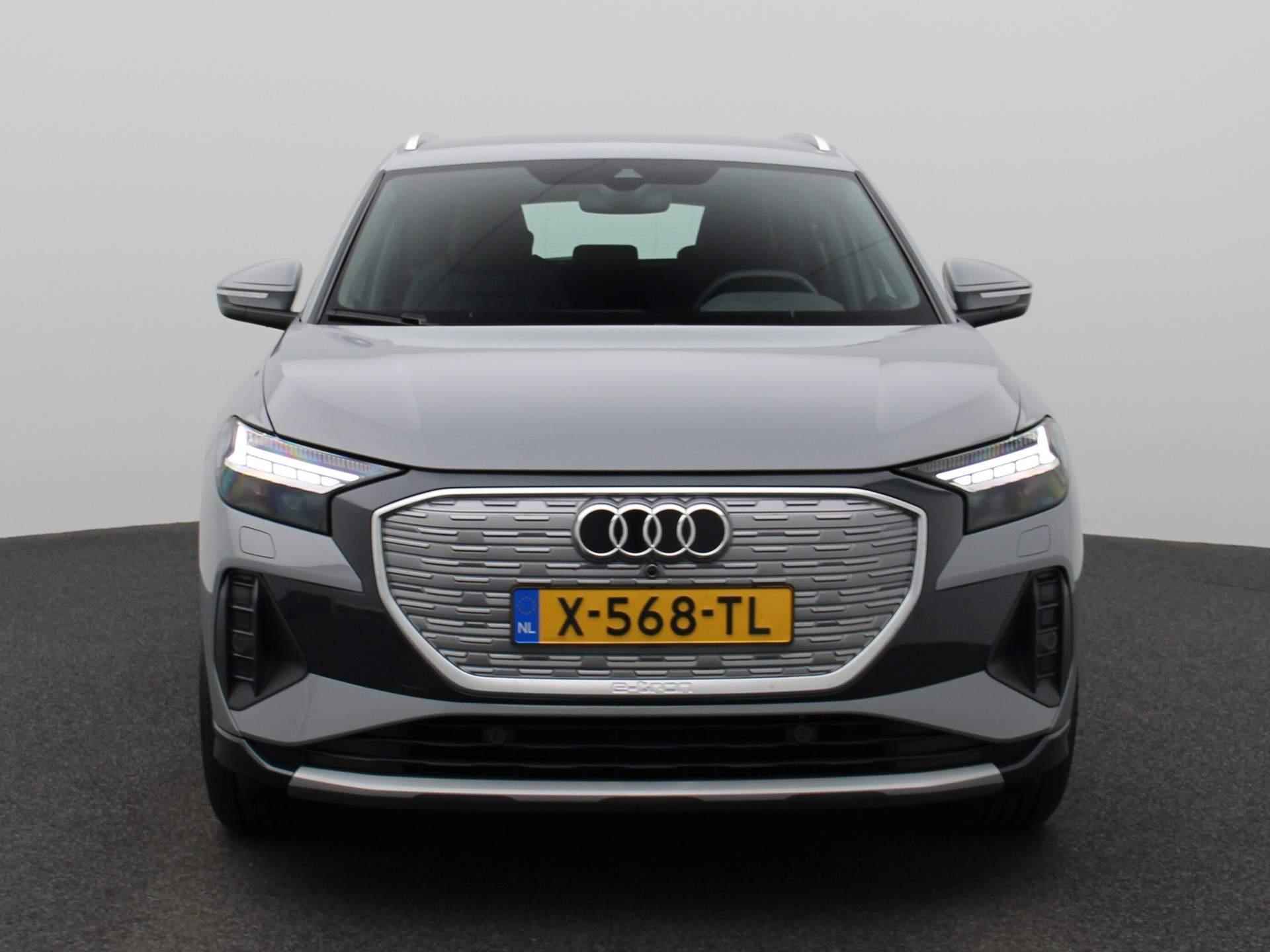 Audi Q4 e-tron 40 Advanced edition 77 kWh | Parkeerhulp achter | Voorbereiding voor trekhaak | 19 inch velgen | Audi soundsystem | Advanced exterieur | Kieselgrijs | Audi Connect | CarPlay | Android Auto | Advanced edition | Lichtpakket ambient lighting | Matrix-ledkoplampen |  Interieur met sportstoelen - 3/42