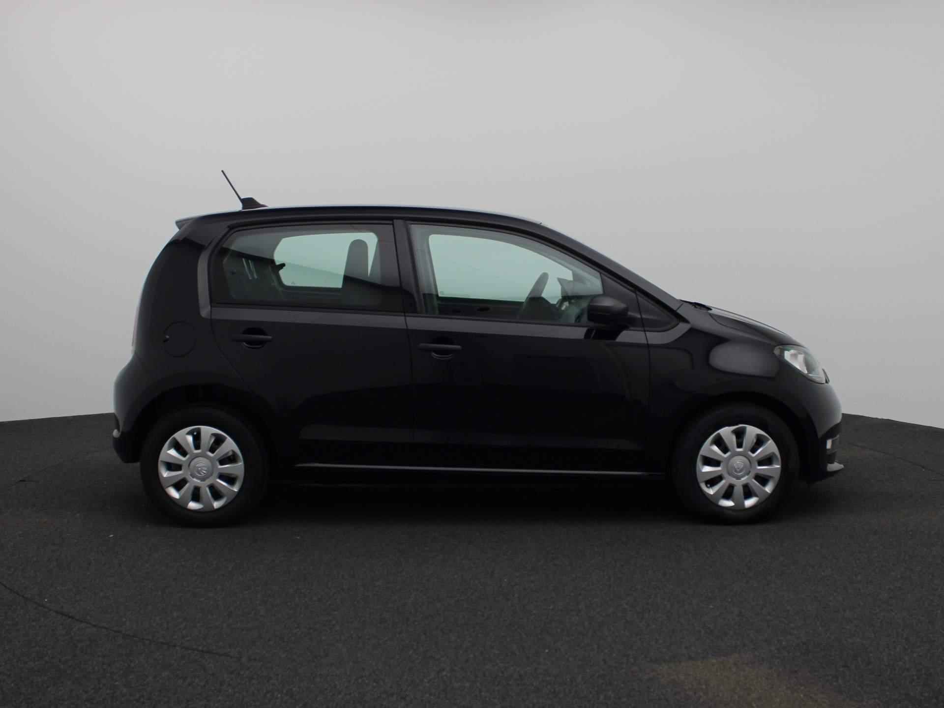 Skoda Citigo e-iV EV Ambition 83 PK | SUPER SALE | €2000 Subsidie | Bluetooth | Climate Control | DAB | Metallic lak | Direct leverbaar! | - 7/32