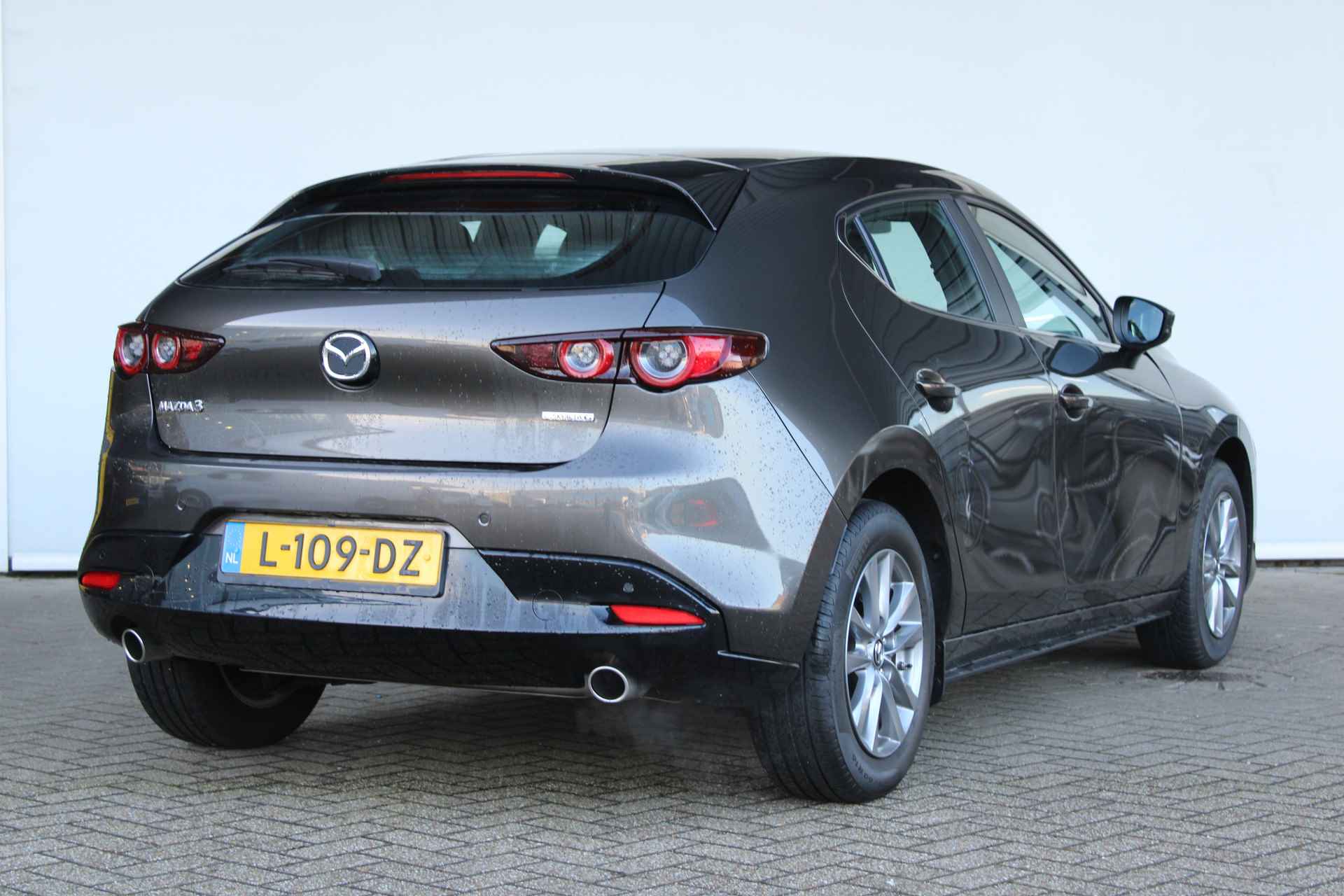 Mazda 3 2.0 e-SkyActiv-G M Hybrid 122 - 5/7