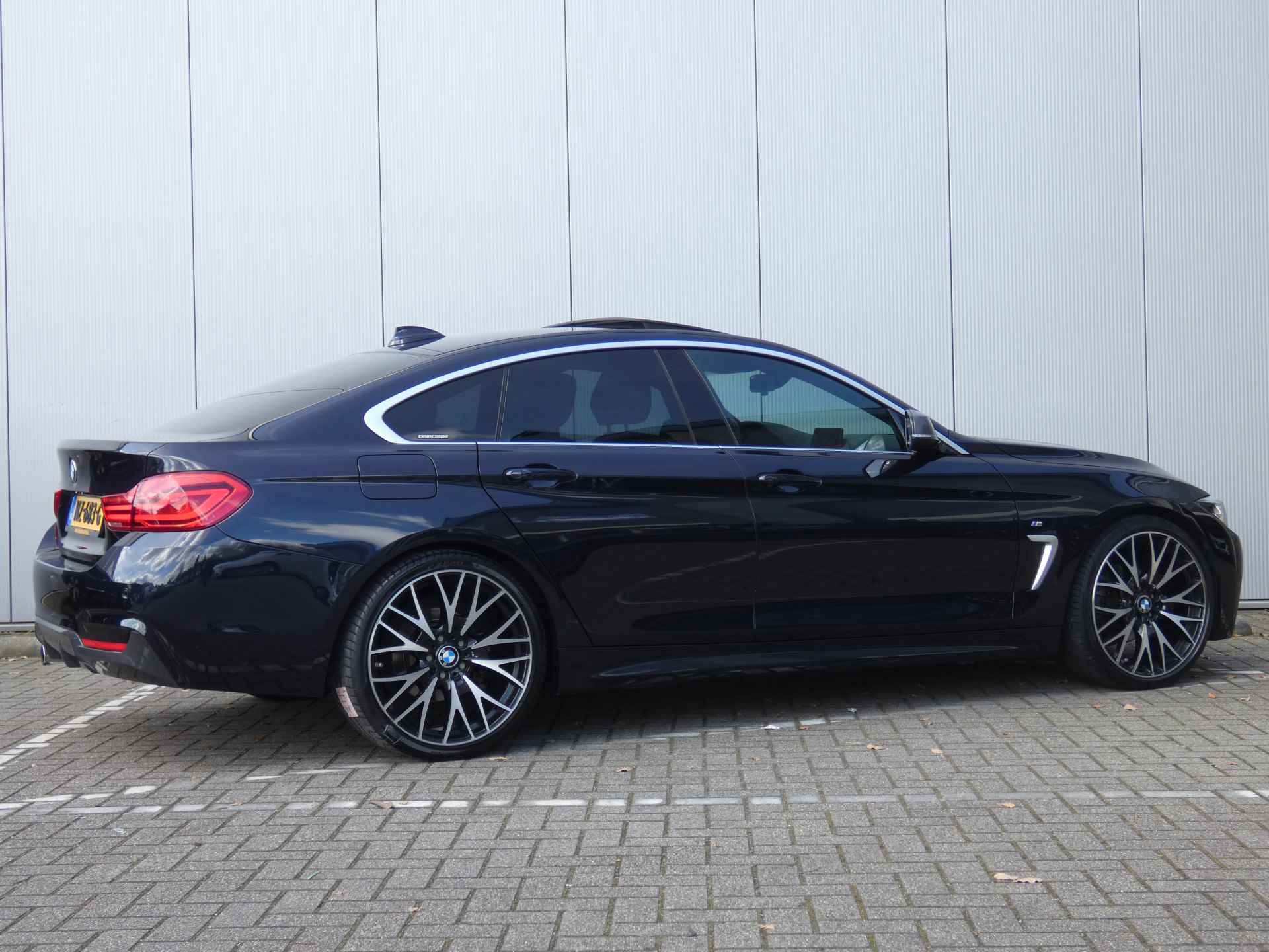 BMW 4 Serie Gran Coupé 420i High Executive | M-sport | Leder | Schuif/kanteldak | Org. Nederlands - 5/64