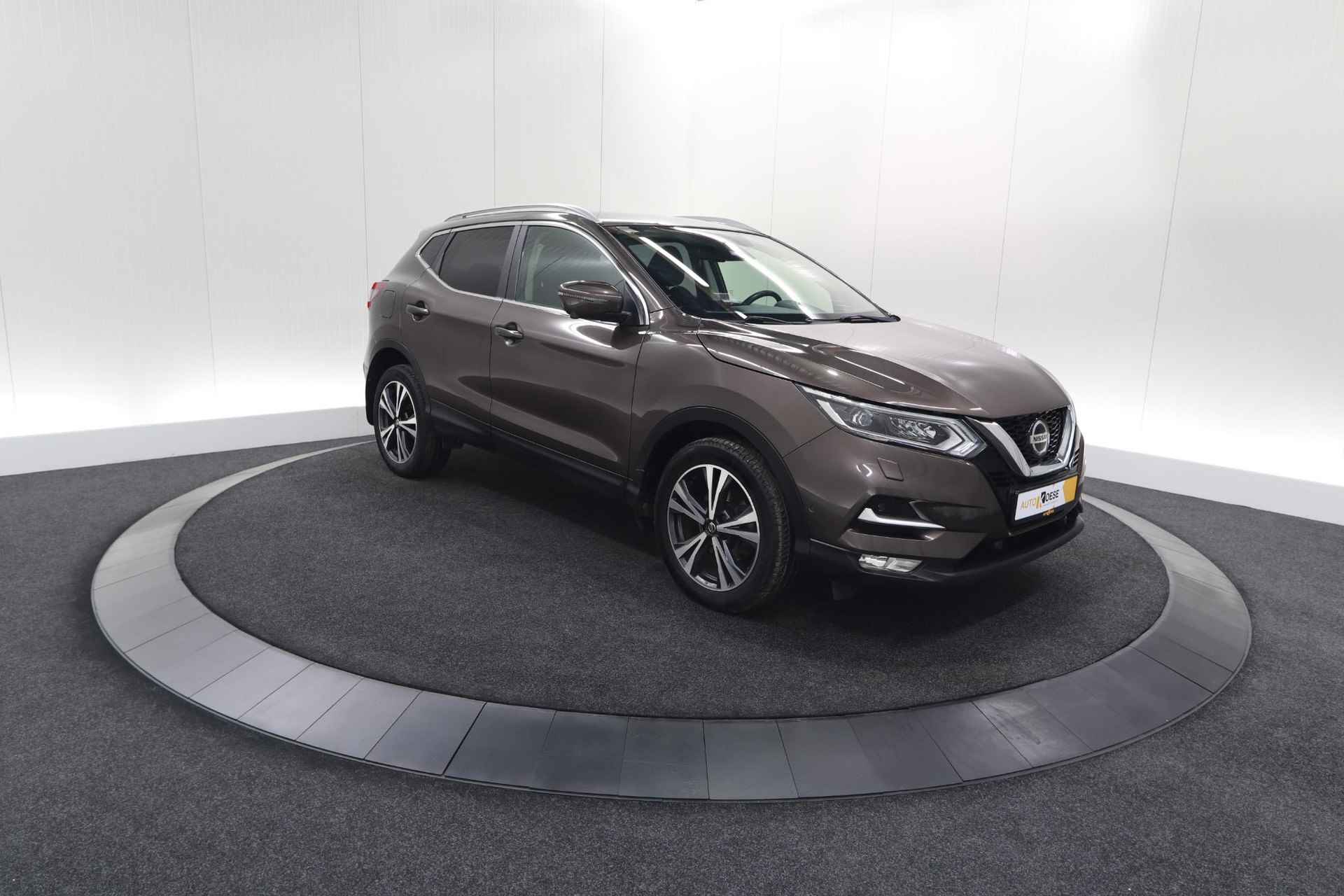 Nissan Qashqai 1.3 DIG-T 160 Tekna | Trekhaak | 360 Camera | Adaptieve Cruise Control | Dodehoekdetectie - 8/79