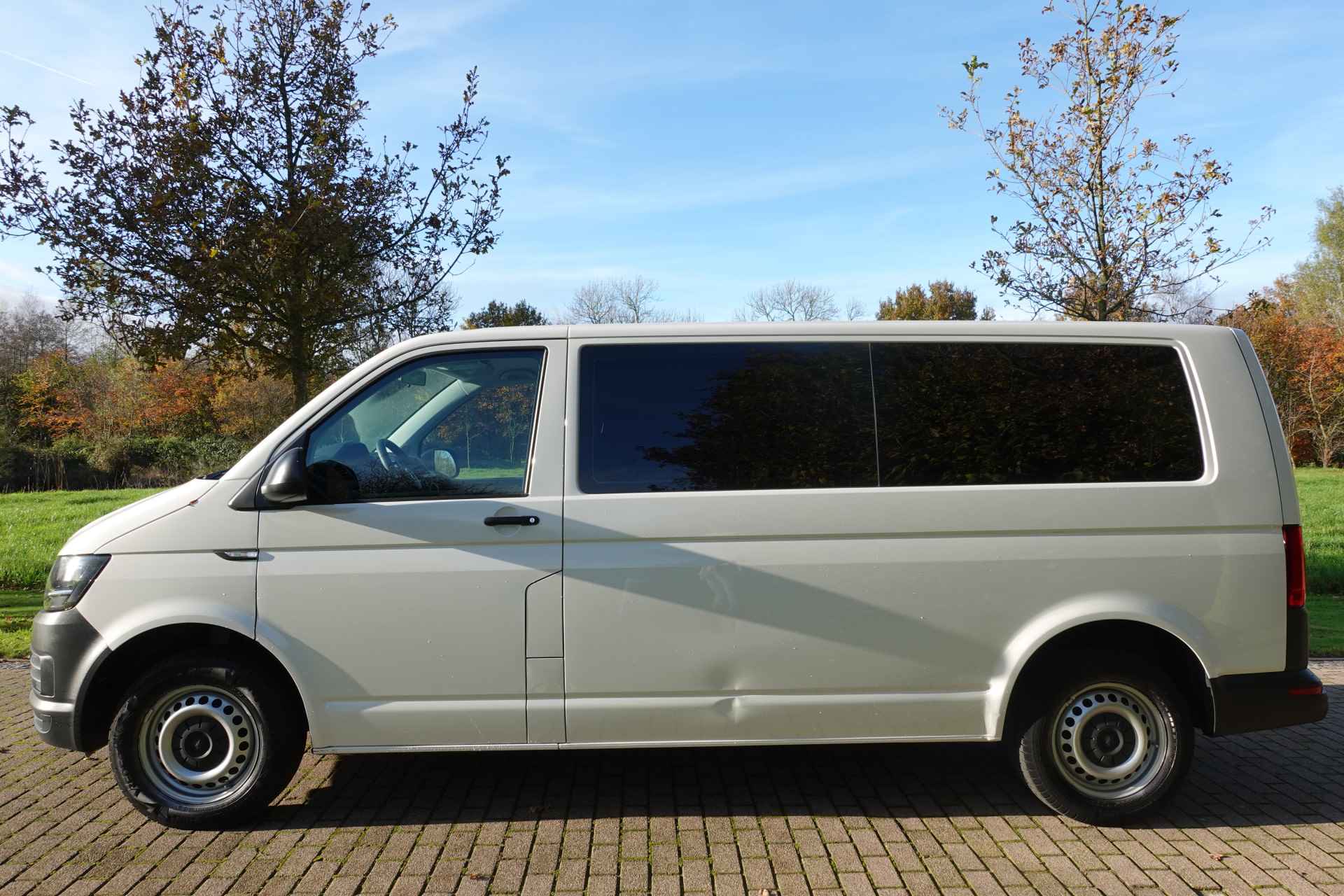 Volkswagen Transporter Kombi 2.0 TDI L2H1 INCL BTW - 9/24