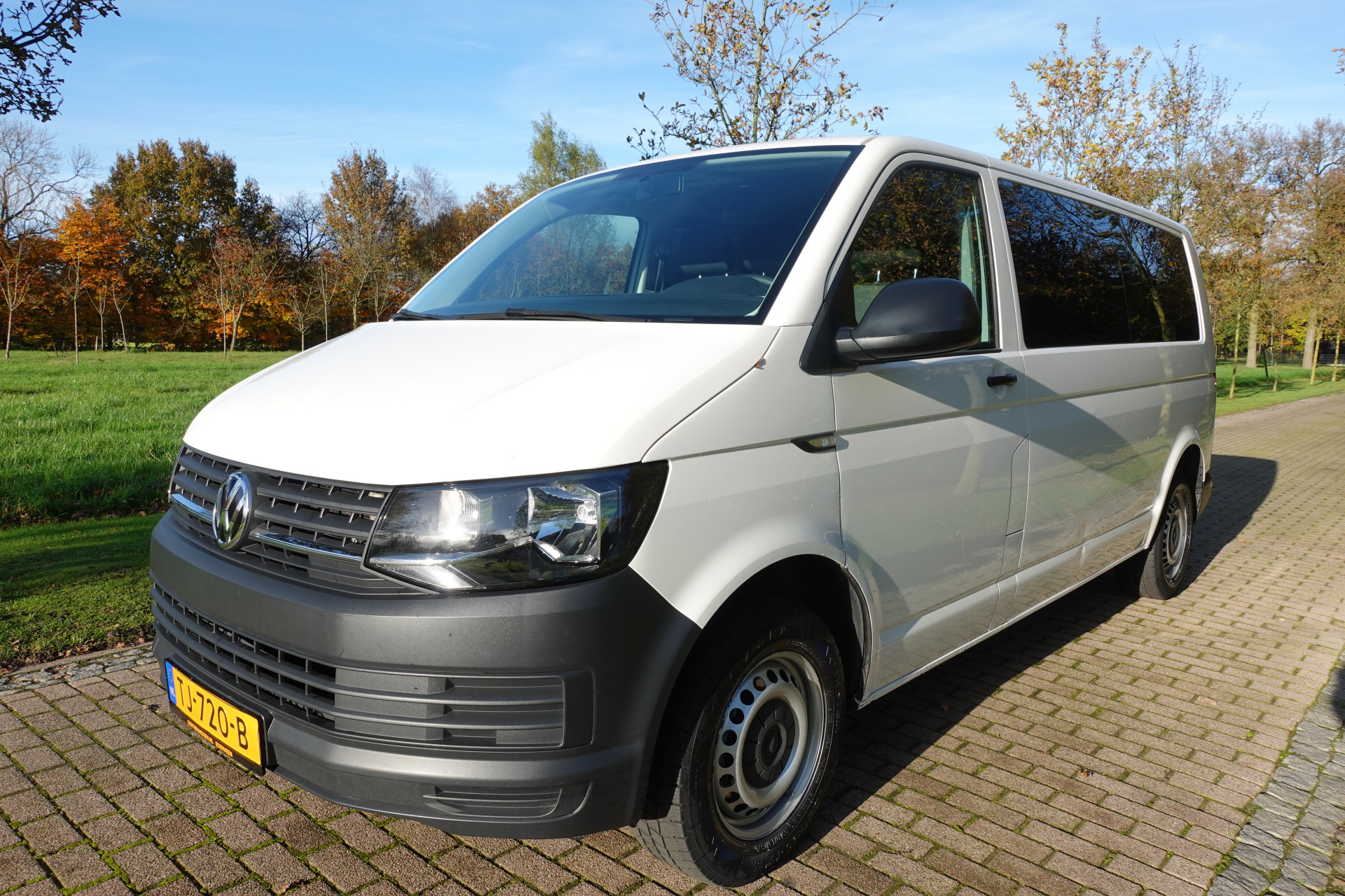 Volkswagen Transporter Kombi 2.0 TDI L2H1 INCL BTW incl btw BPM Vrij