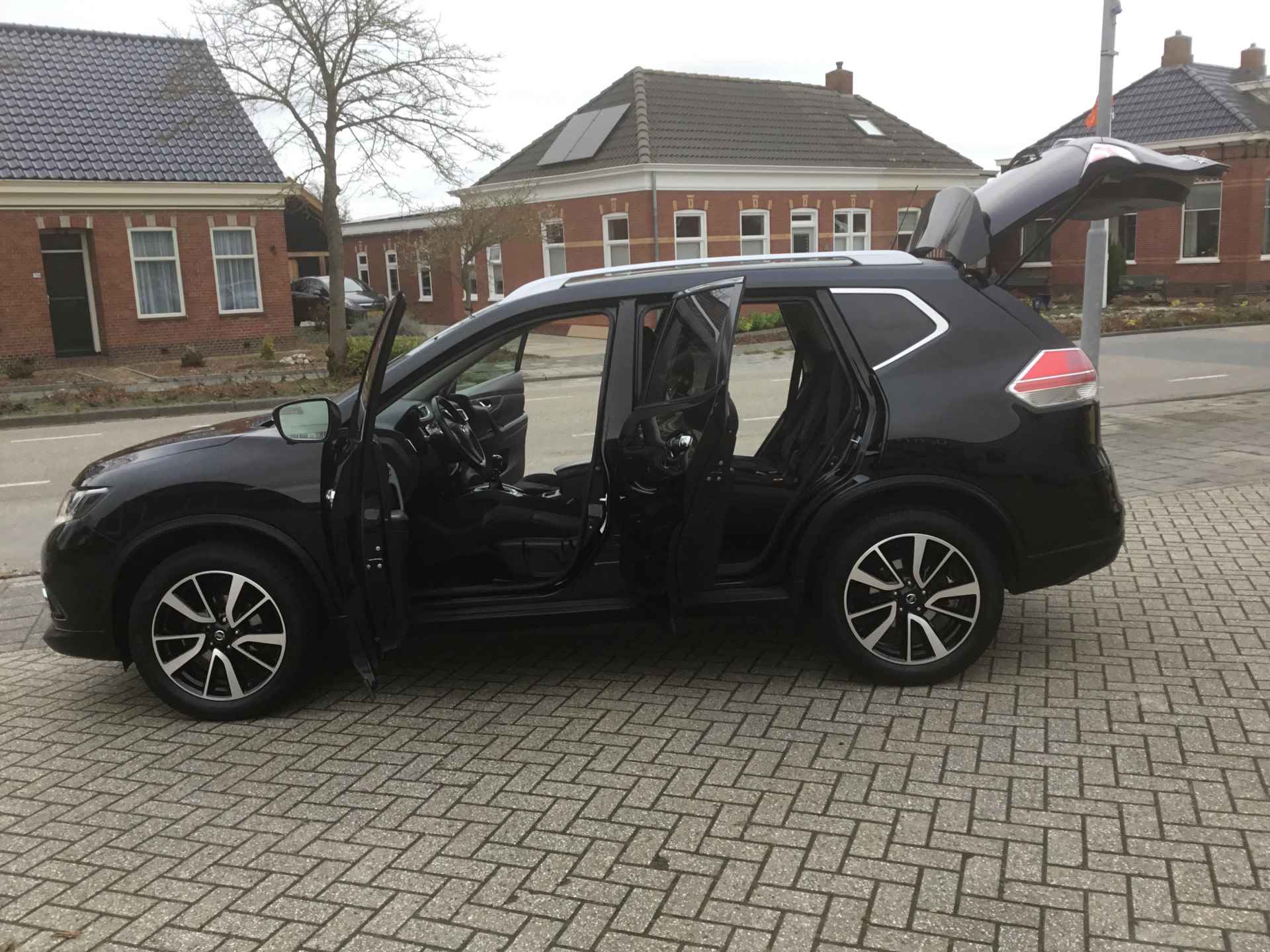 Nissan X-Trail 1.6 DIG-T 160 Connect Edition - 28/33