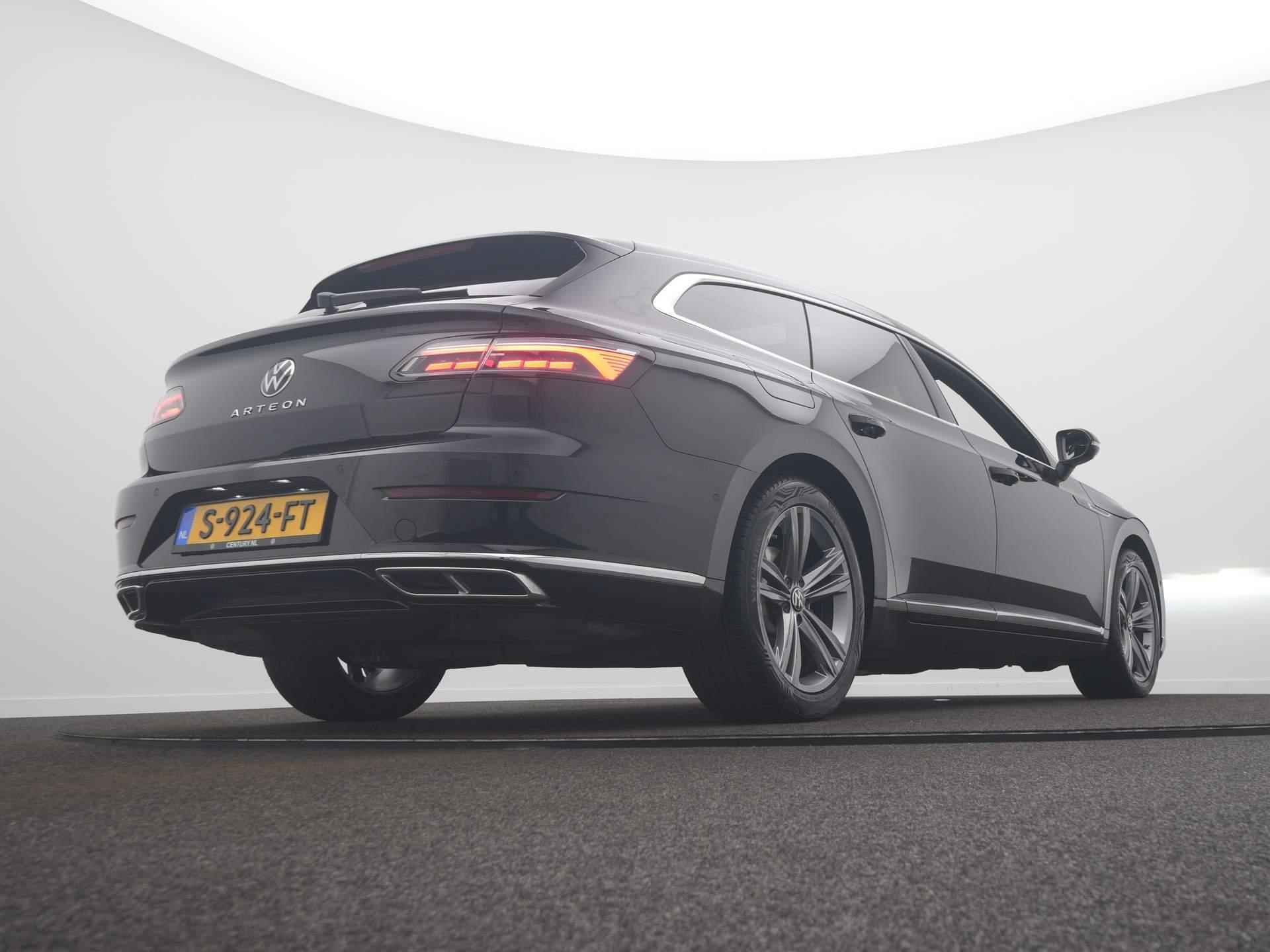 Volkswagen Arteon Shooting Brake 2.0 TSI R-Line / Panoramadak / Adap. Cruise / Camera / Harman Kardon - 10/60