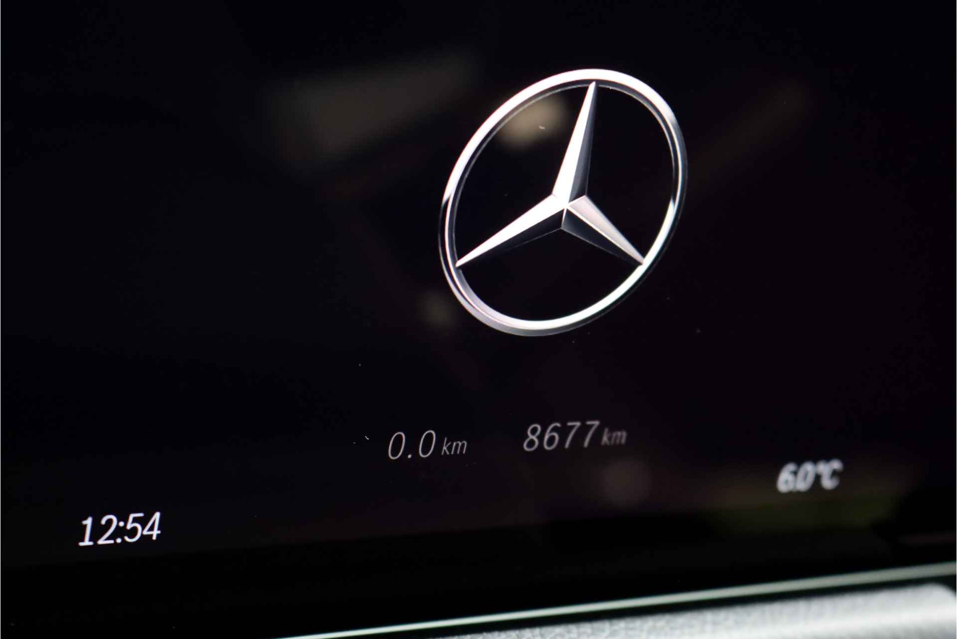 Mercedes-Benz B-Klasse 250 e Premium AMG Line Aut8, Panoramadak, Memorypakket, Burmester, Camera, Trekhaak, Stuurwielverwarming, Keyless Go, Dodehoekassistent, Etc. - 27/45