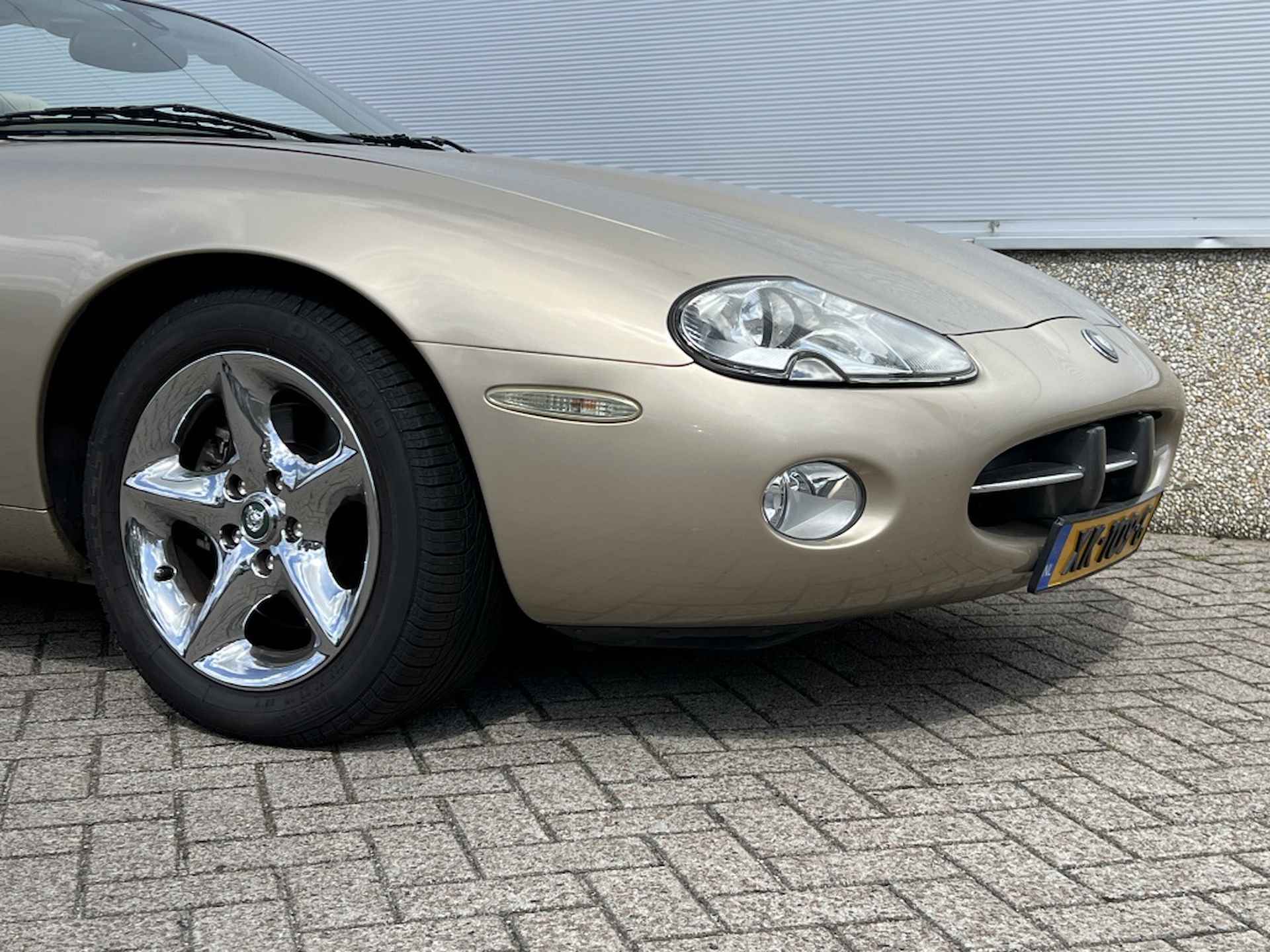 Jaguar XK8 4.0 V8 Convertible | Premium Audio | Memorystoelen | - 10/27