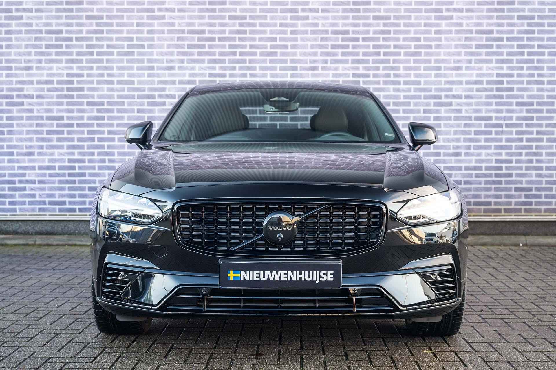 Volvo S90 T8 AWD Ultimate Dark Long Range - Direct uit voorraad leverbaar! - | Black Edition | Nappa leder bekleding | Rondomzicht camera | Head-up Display | Schuif/kanteldak - 5/41