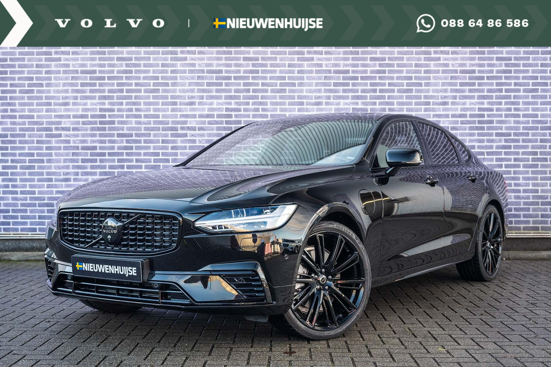 Volvo S90 T8 AWD Ultimate Dark Long Range - Direct uit voorraad leverbaar! - | Black Edition | Nappa leder bekleding | Rondomzicht camera | Head-up Display | Schuif/kanteldak