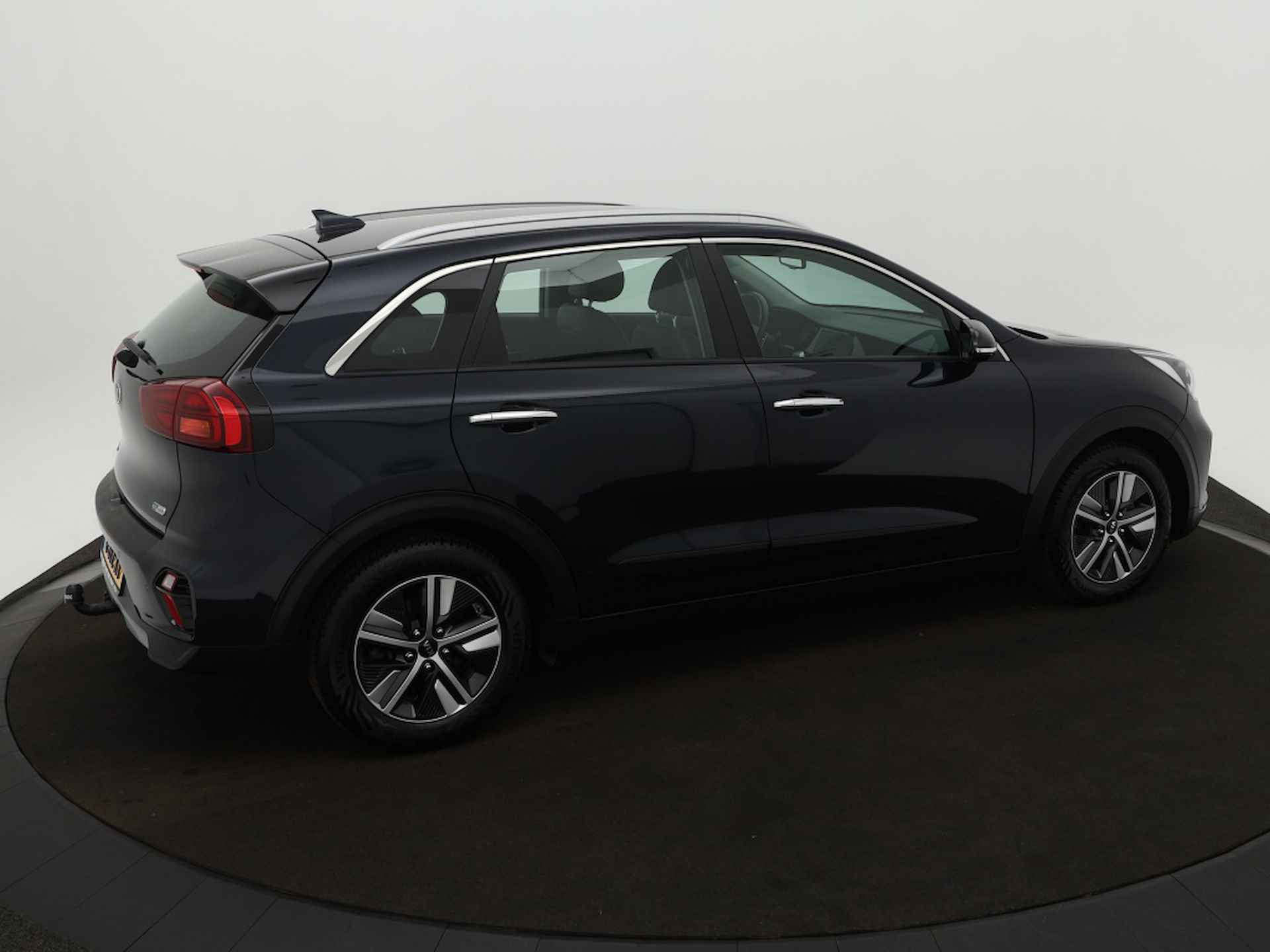 Kia Niro 1.6 GDi H. Execut.L - 9/33