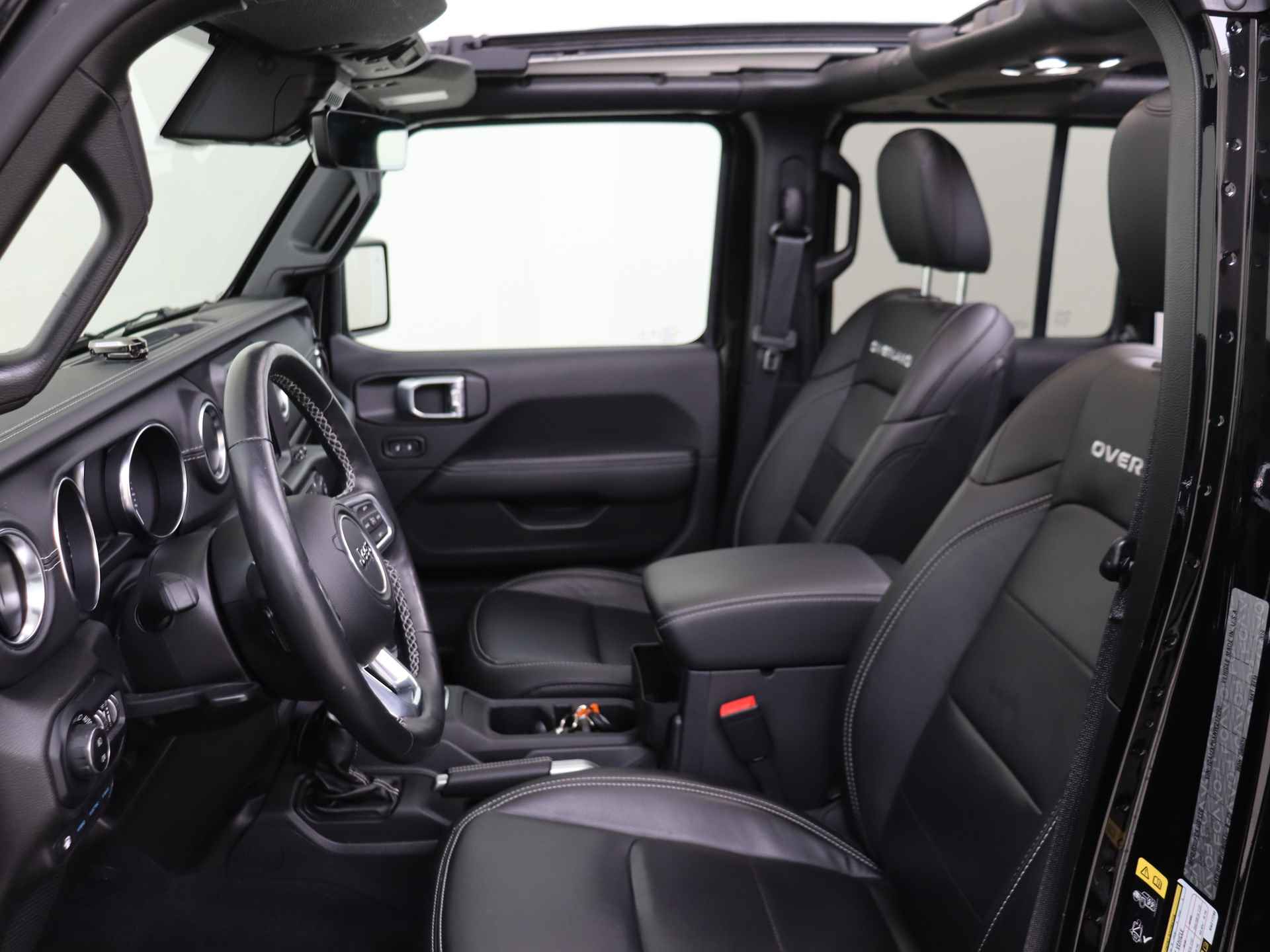 Jeep Wrangler Unlimited 4xe 380PK Sahara Leder Interieur | 4 X 4 | Trekhaak | Parkeerhulp | Cabrio soft top - 10/39