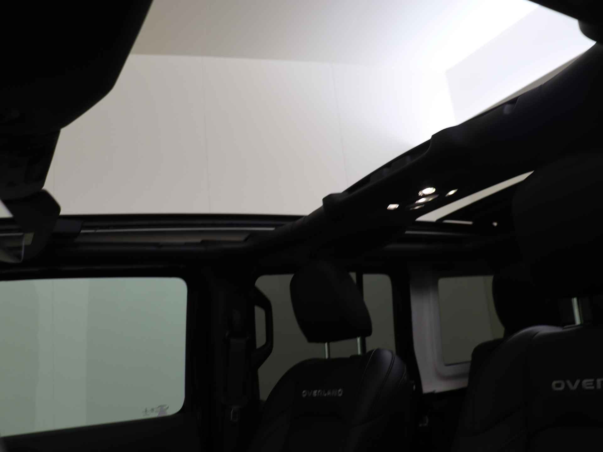 Jeep Wrangler Unlimited 4xe 380PK Sahara Leder Interieur | 4 X 4 | Trekhaak | Parkeerhulp | Cabrio soft top - 32/39