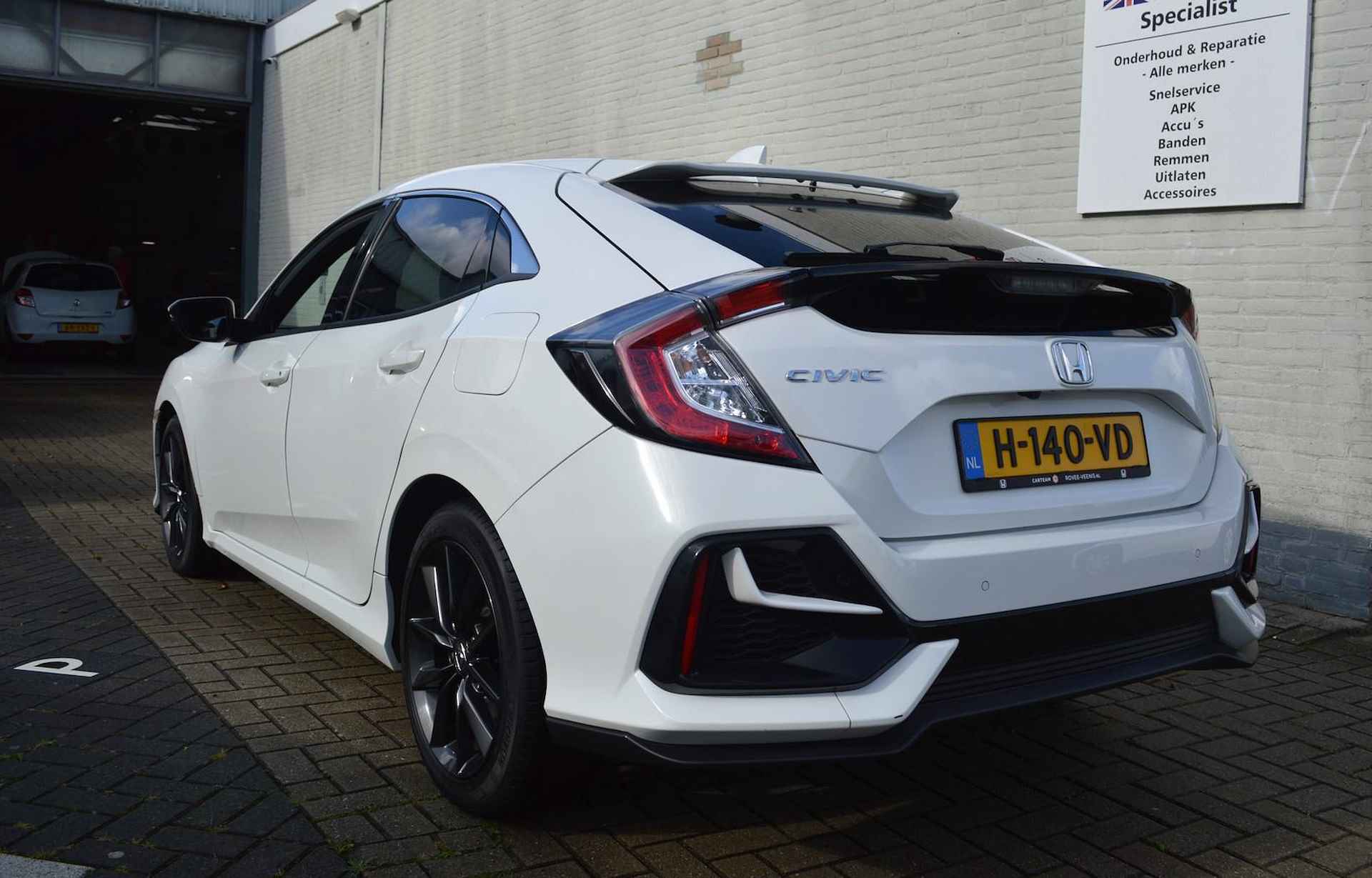 Honda Civic 1.0 i-VTEC Elegance Automaat / BOVAG RIJKLAARPRIJS - 6/22