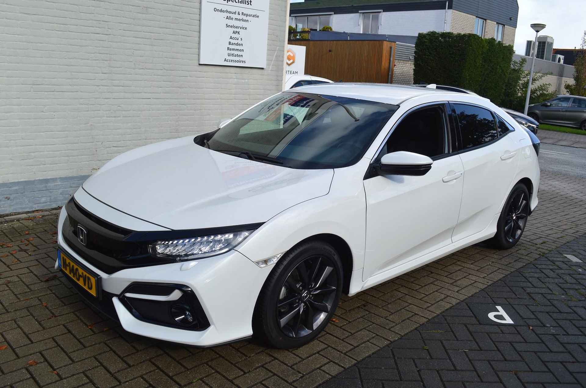 Honda Civic 1.0 i-VTEC Elegance Automaat / BOVAG RIJKLAARPRIJS - 8/22