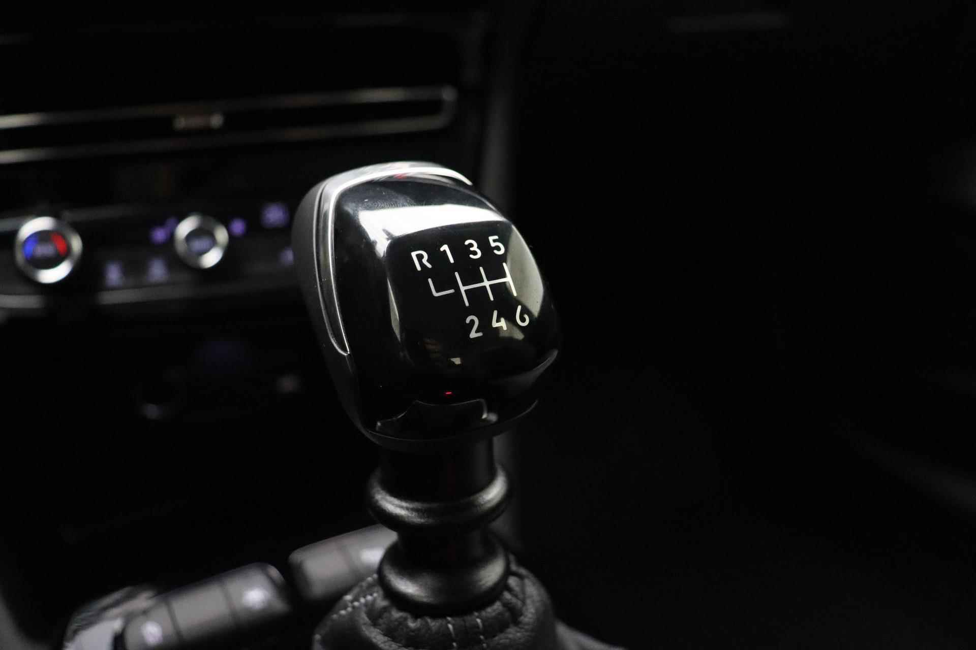 Opel Mokka 1.2 Turbo Elegance 130PK | Navigatie | Camera | Lichtmetalen velgen | Cruise control | DAB Radio | Parkeersensoren - 21/31