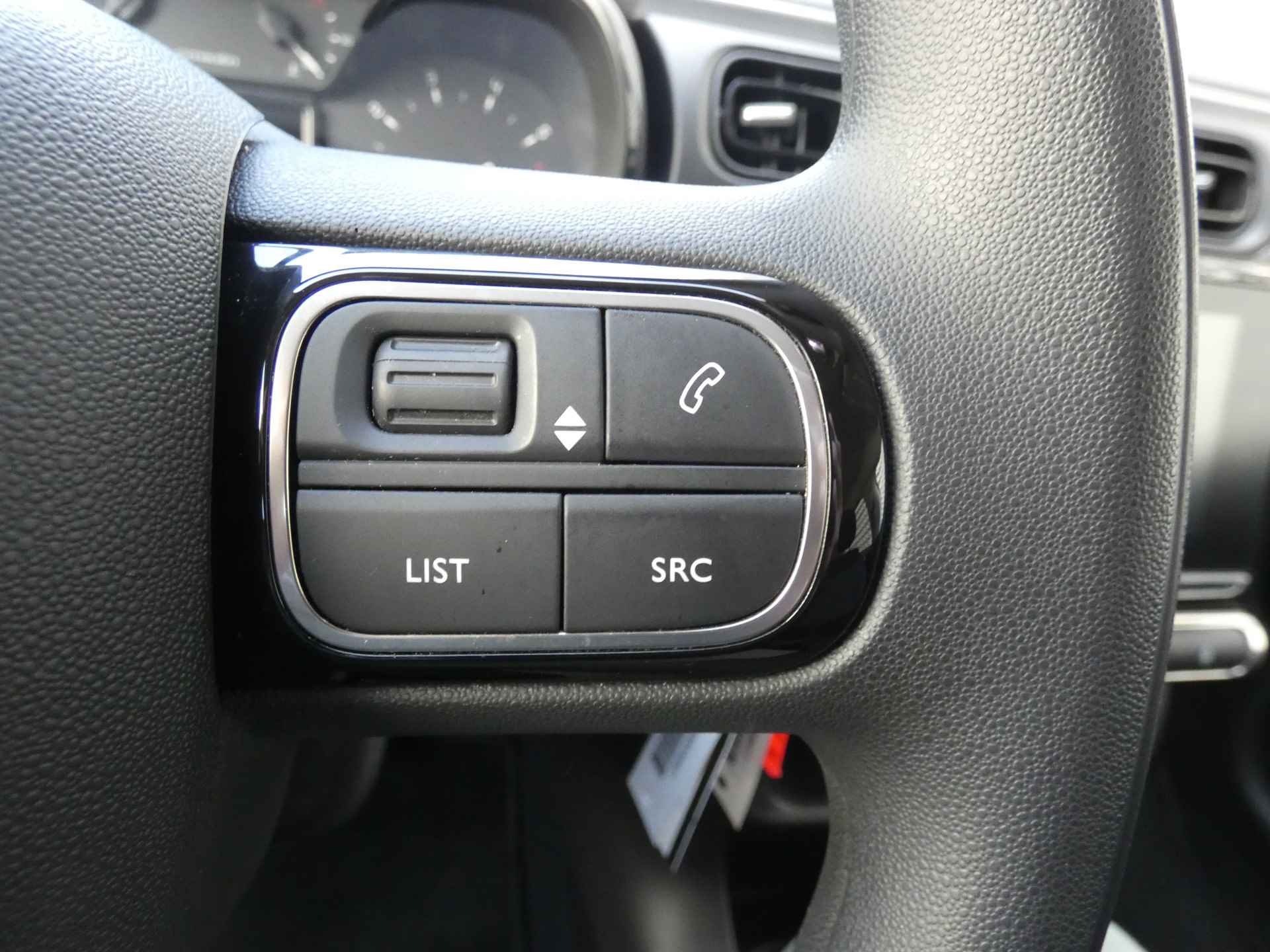 Citroën C3 1.2 82PK Feel Edition ! Parkeerhulp | Navigtie | Apple Carplay | Cruise Control ! - 23/34