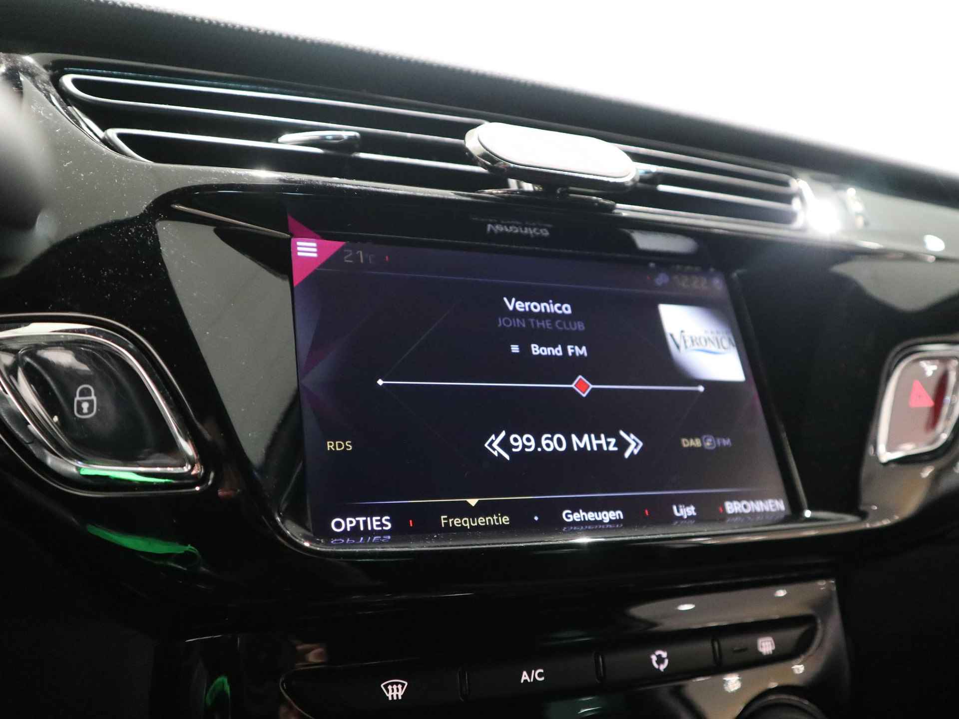 DS 3 Performance Line - APPLE CARPLAY / ANDROID AUTO - ALCANTARA - AUTOMAAT - 21/44