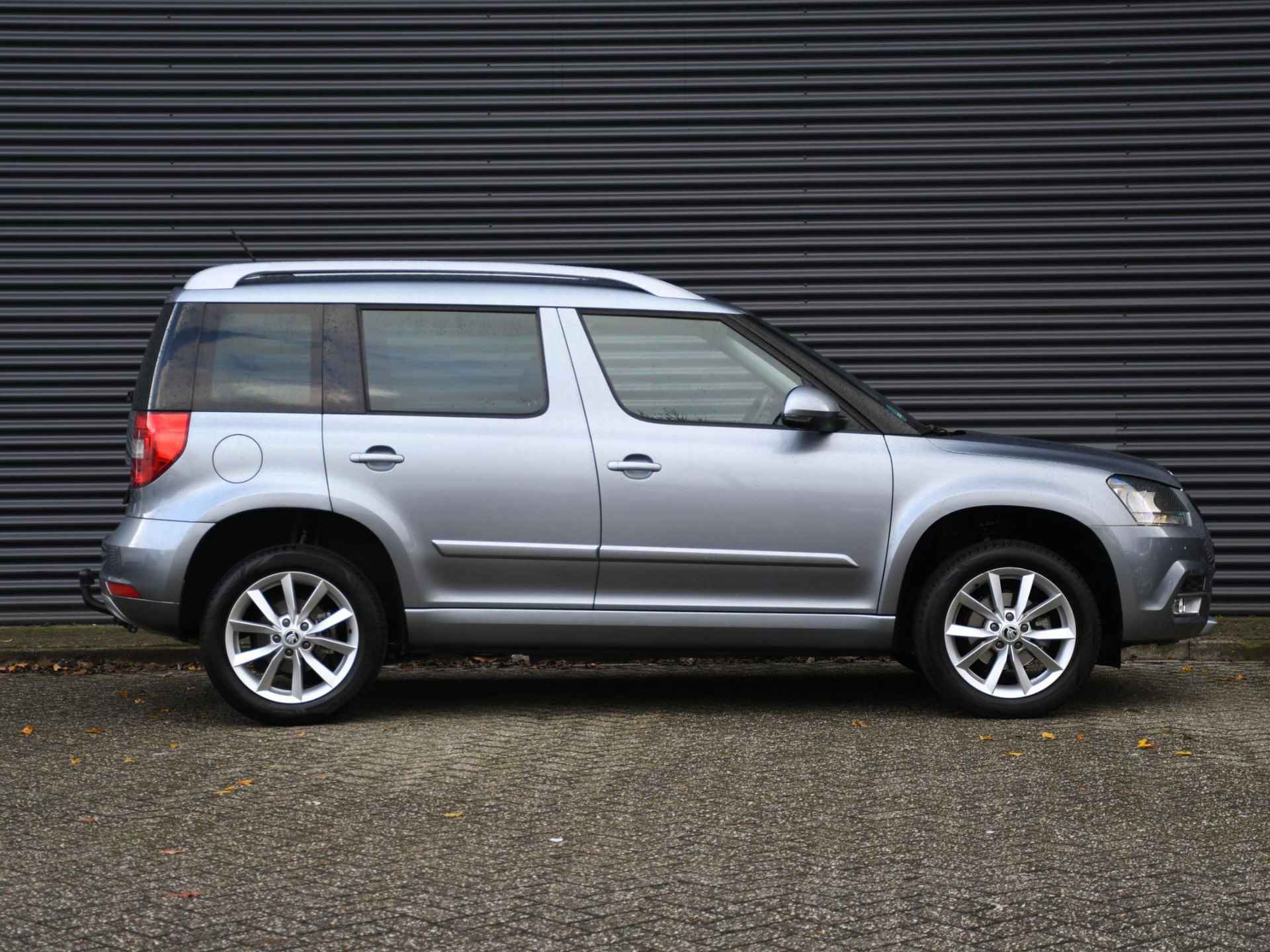 Skoda Yeti JOY 1.4 TSI Greentech 125pk Automaat STOELVERWARMING | CRUISE | 17''LM | TREKHAAK | NAVI | PDC + CAMERA - 3/30