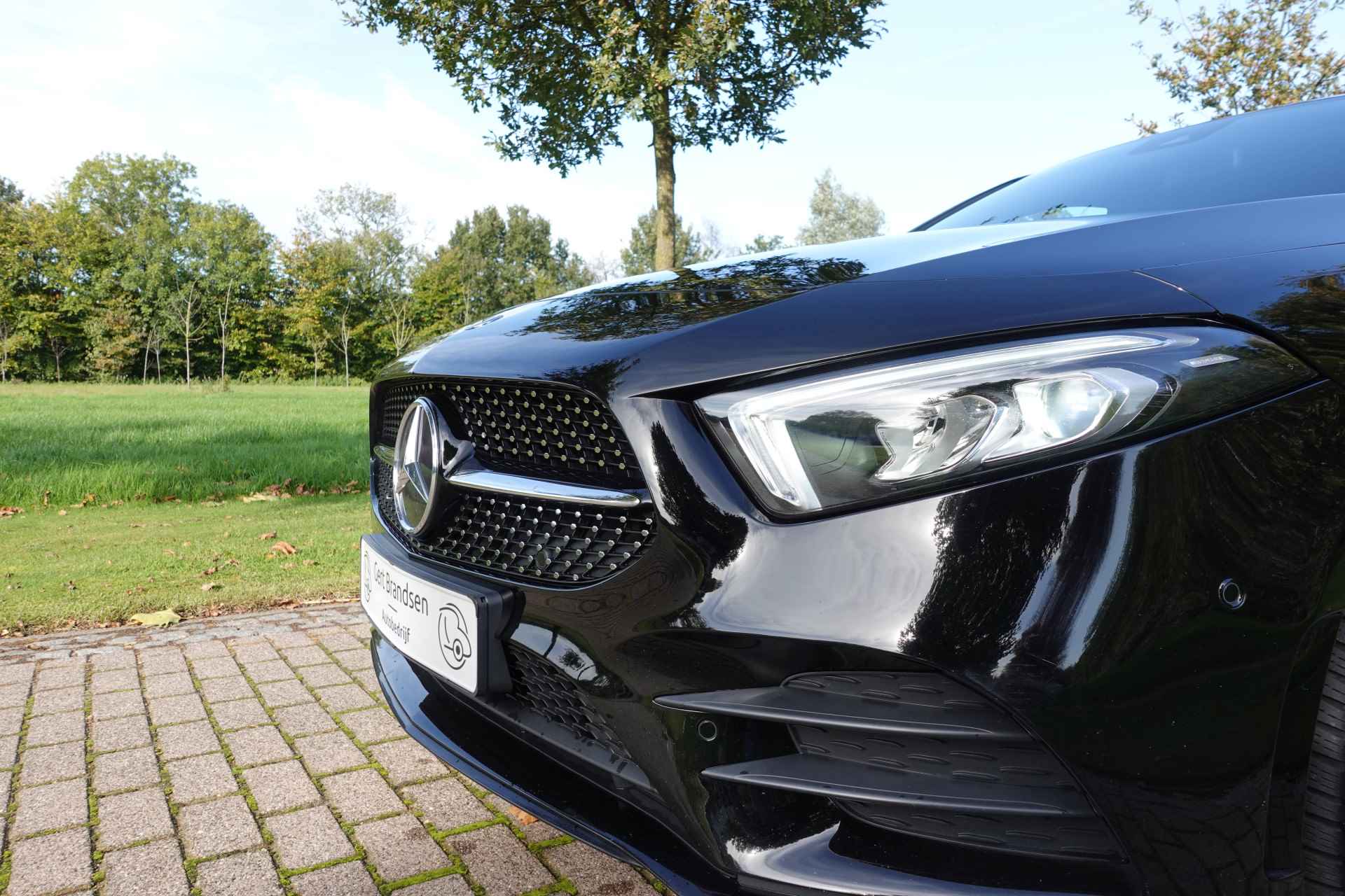 Mercedes-Benz A-Klasse 250 e Premium Plus AMG Sfeerverlichting - 9/41