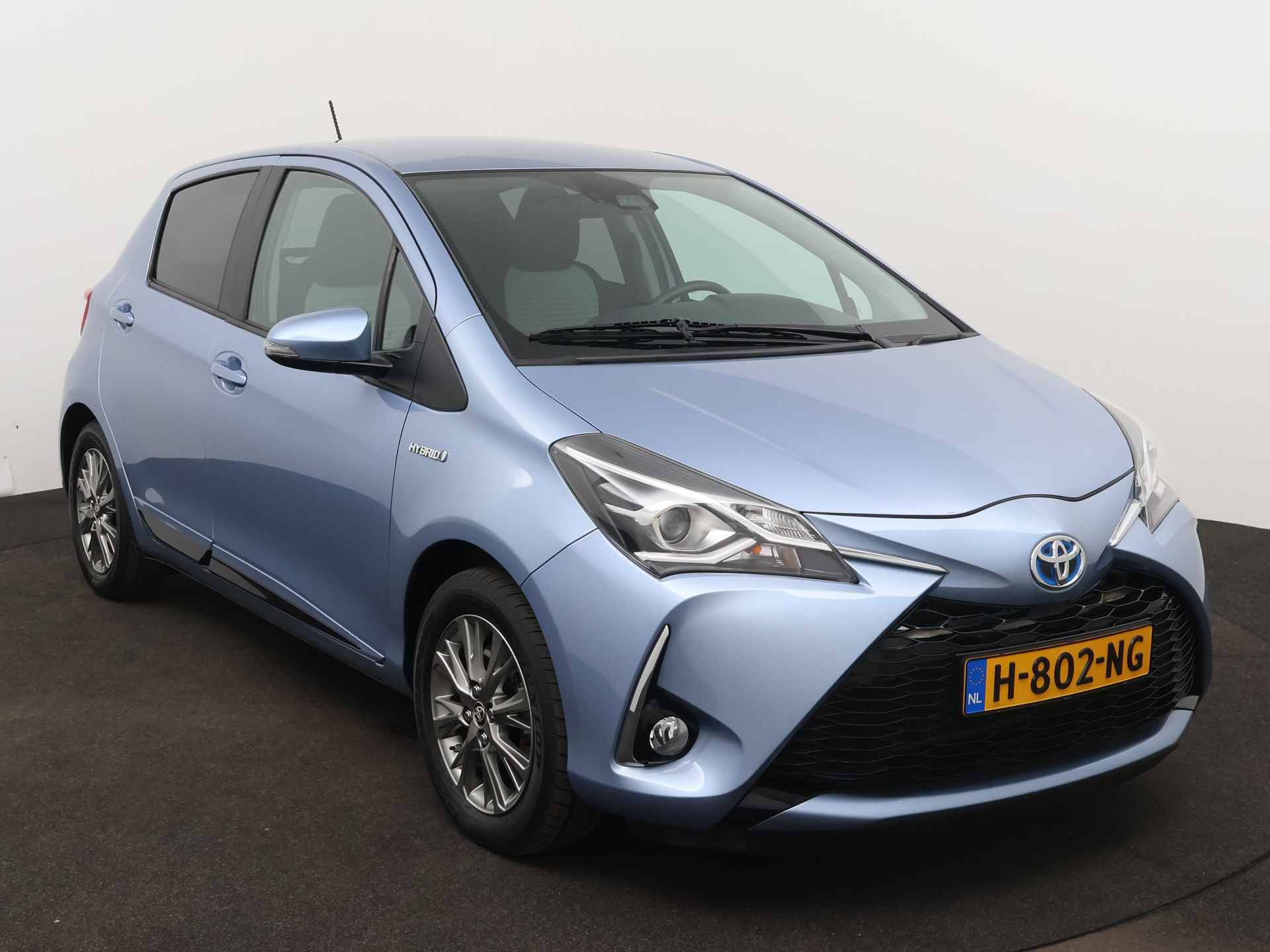 Toyota Yaris 1.5 Hybrid Design Sport Limited | Automaat | Trekhaak - 29/43