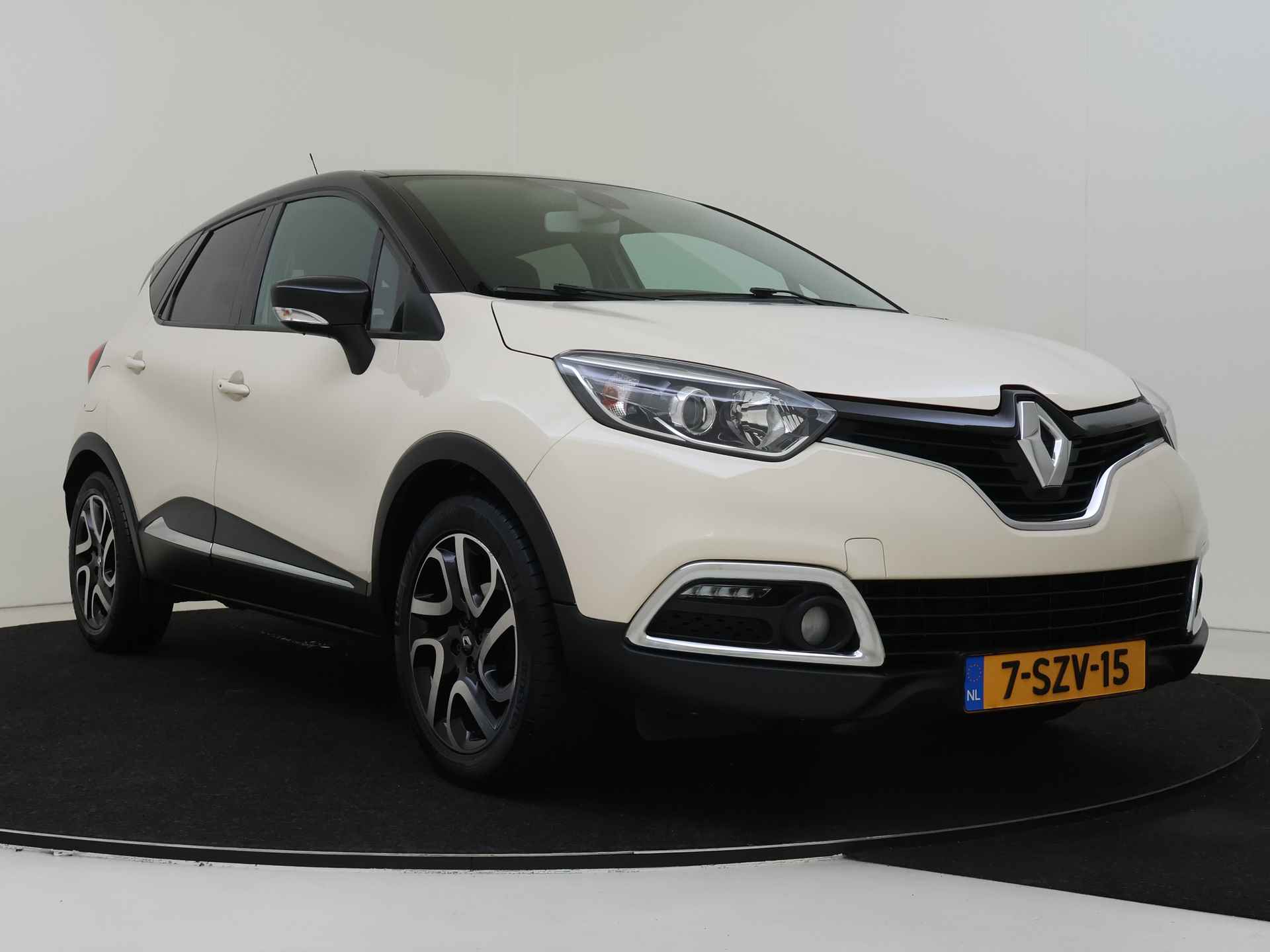 Renault Captur 0.9 TCe Dynamique | Navigatie | Trekhaak | Camera - 4/34