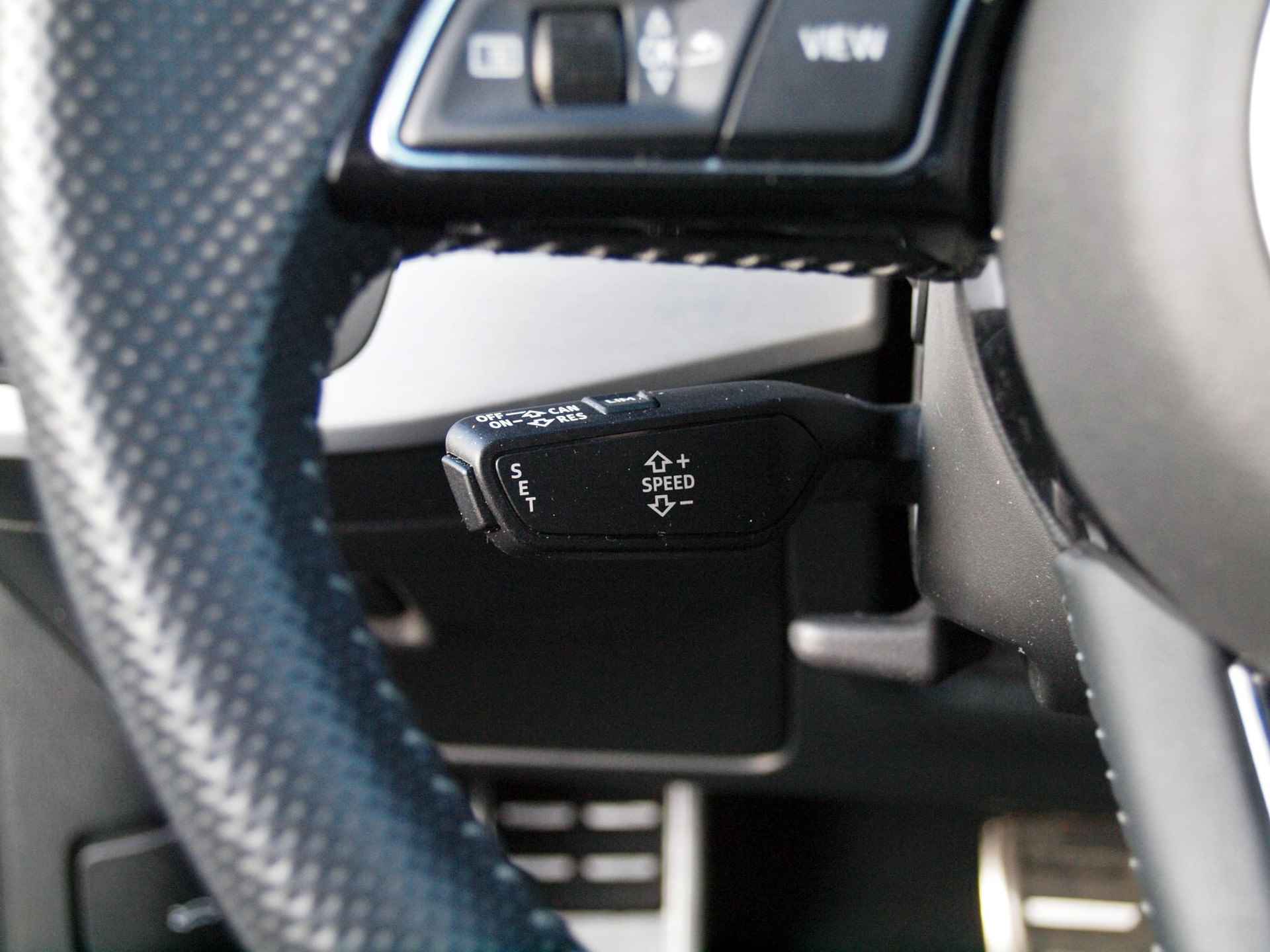 Audi A4 Avant 35 TFSI Launch edition Sport 2x S-Line | Panoramadak | Virtual Cockpit | Apple Carplay | NL-Auto | - 19/36