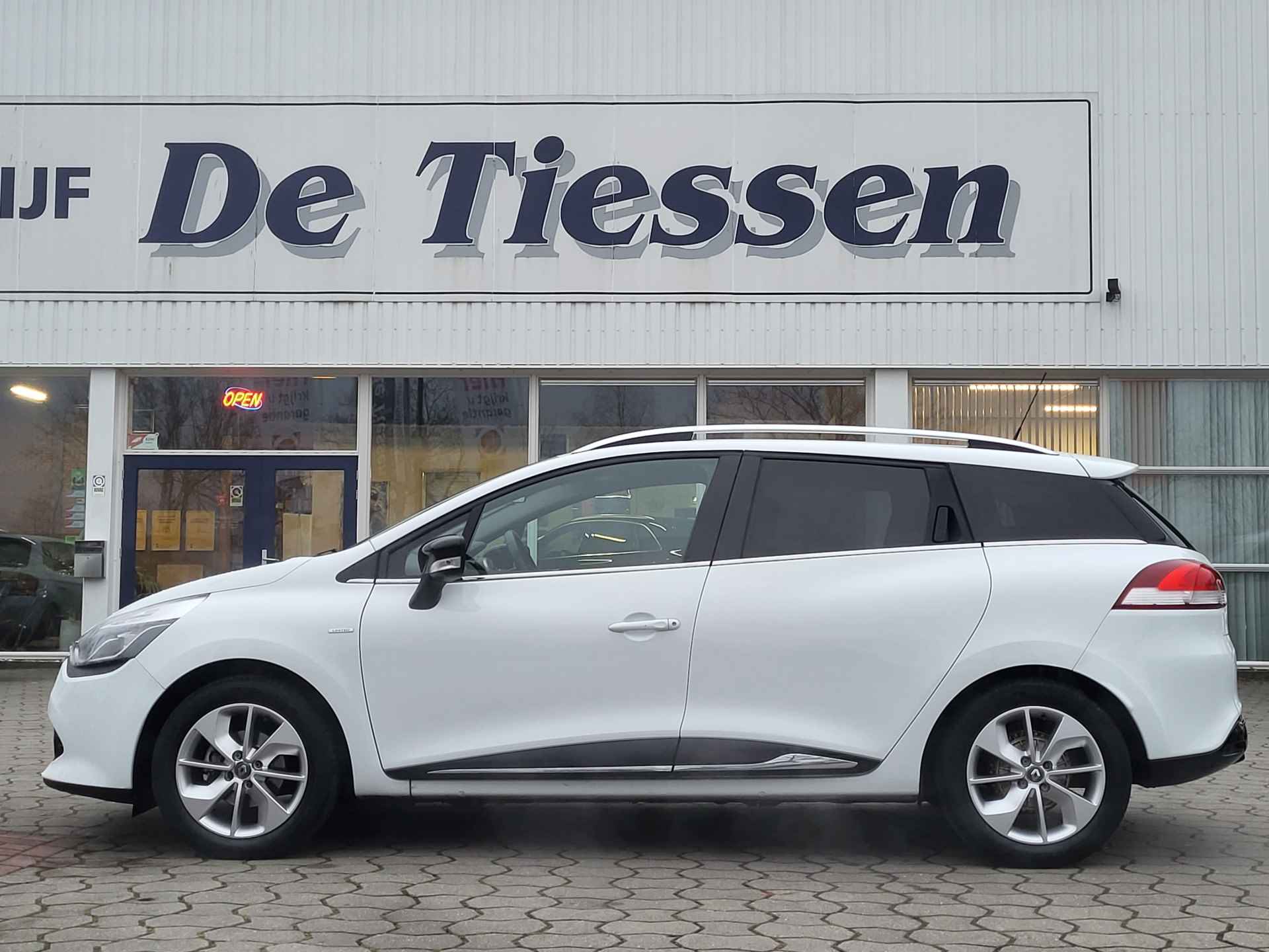 Renault Clio Estate 0.9 TCe Limited R-Link, Rijklaar met beurt & garantie! - 3/30