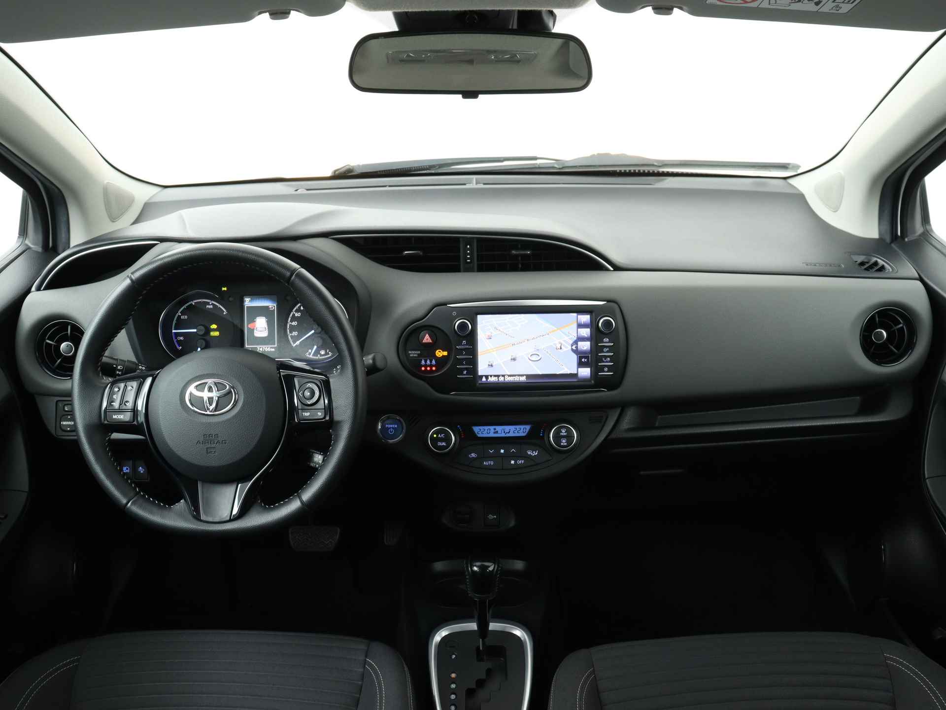 Toyota Yaris 1.5 Hybrid Aspiration Limited | Navigatie | Dealeronderhouden | - 6/41